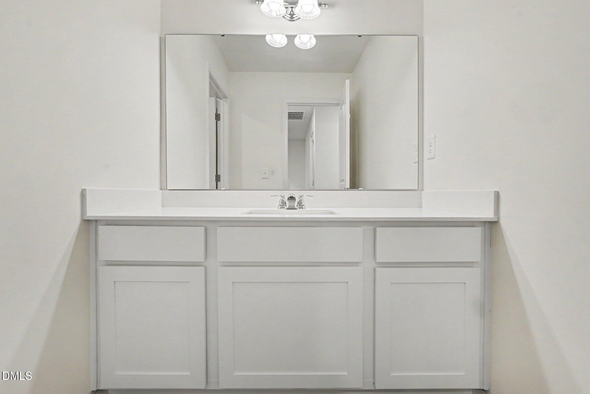 1404 Latham Garden Drive Property Photo 35