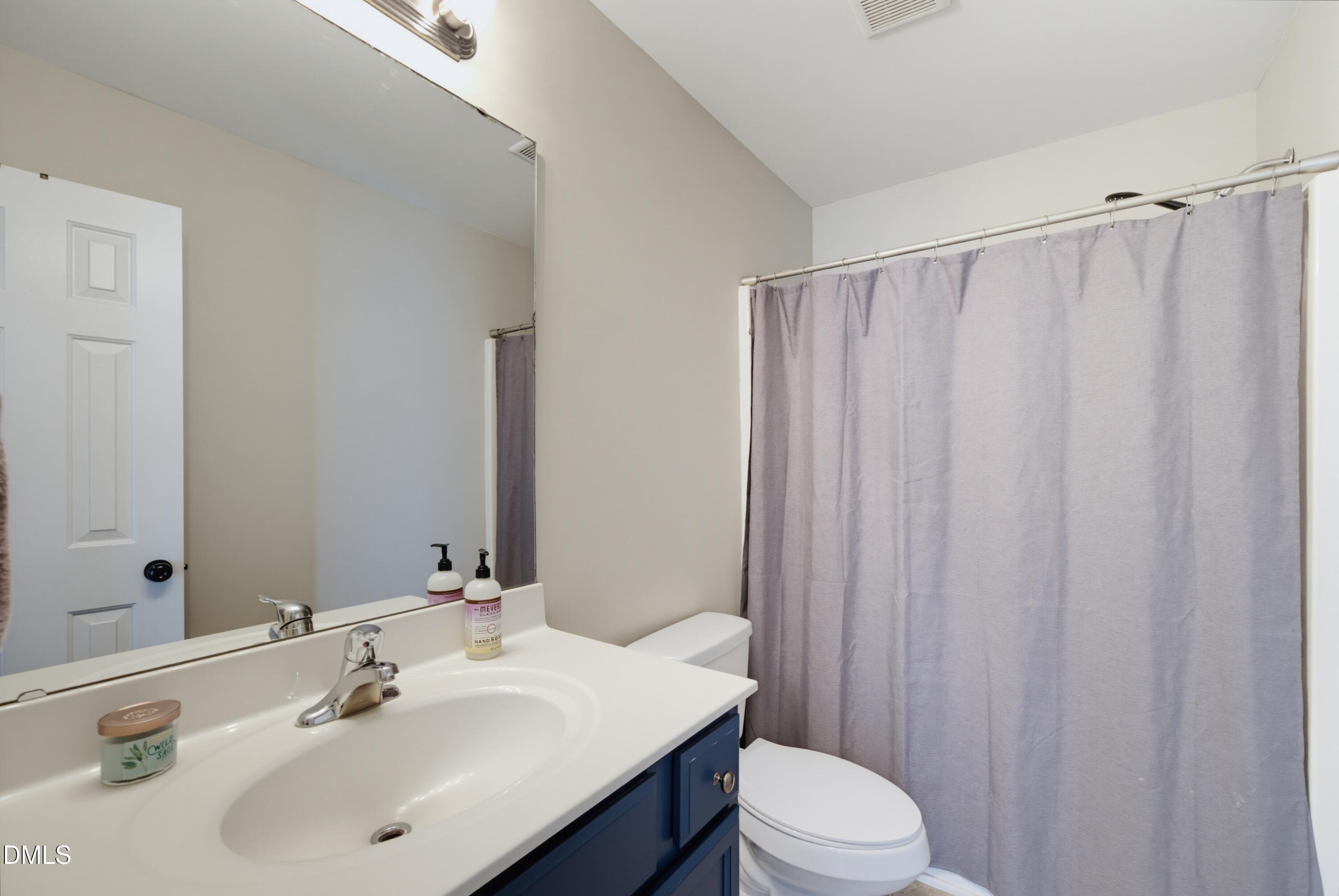 122 Fox Chase Lane Property Photo 24