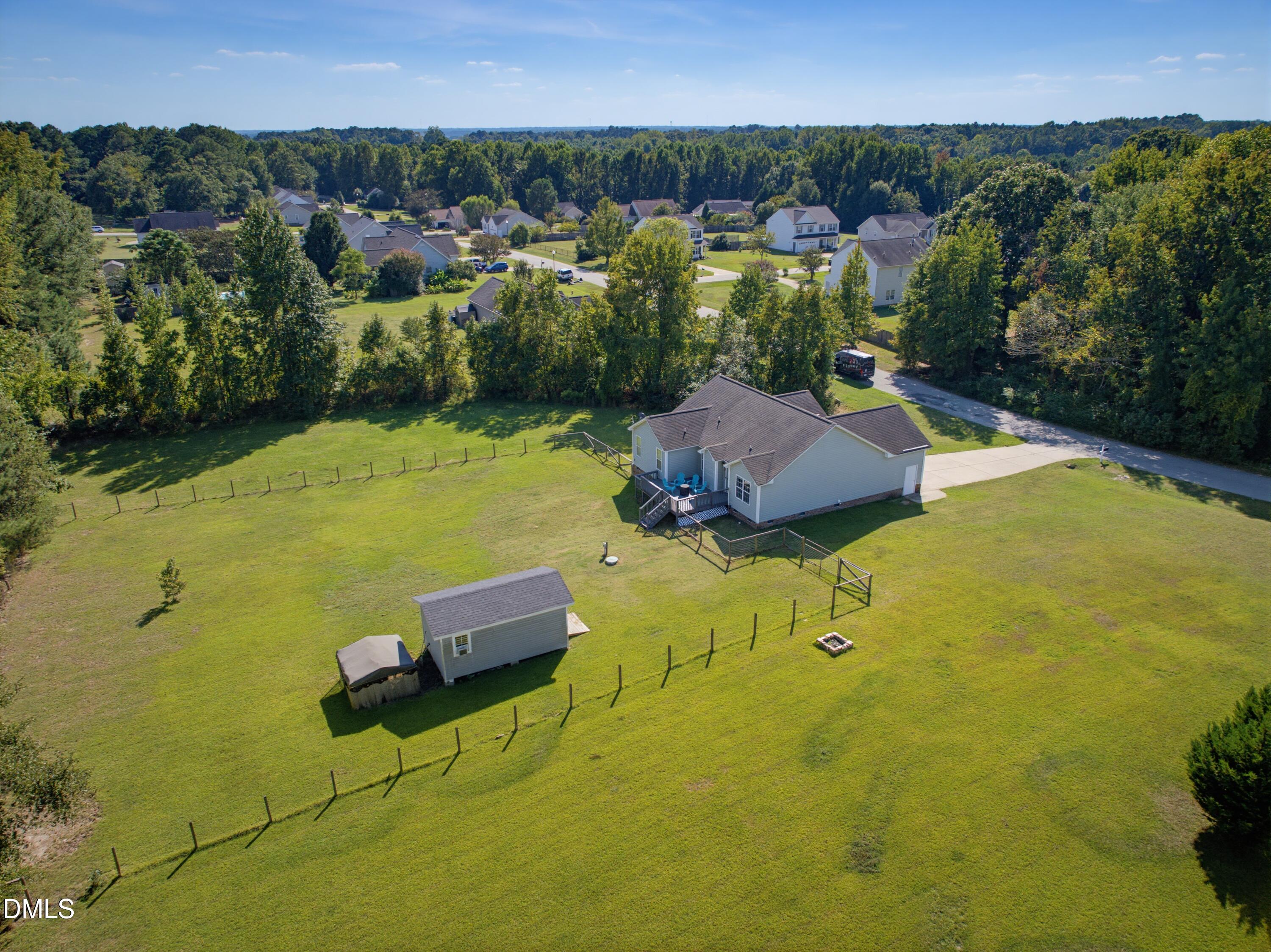 122 Fox Chase Lane Property Photo 35