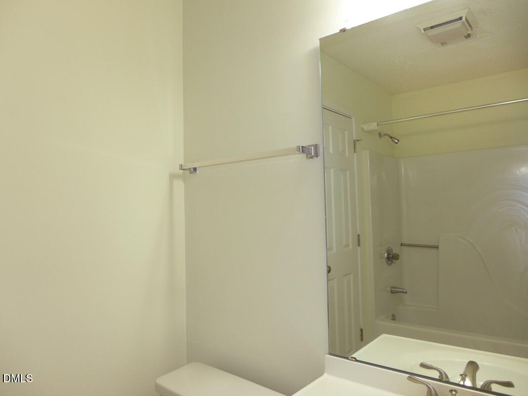 704 Martin Luther King Junior Boulevard D2 Property Photo 12