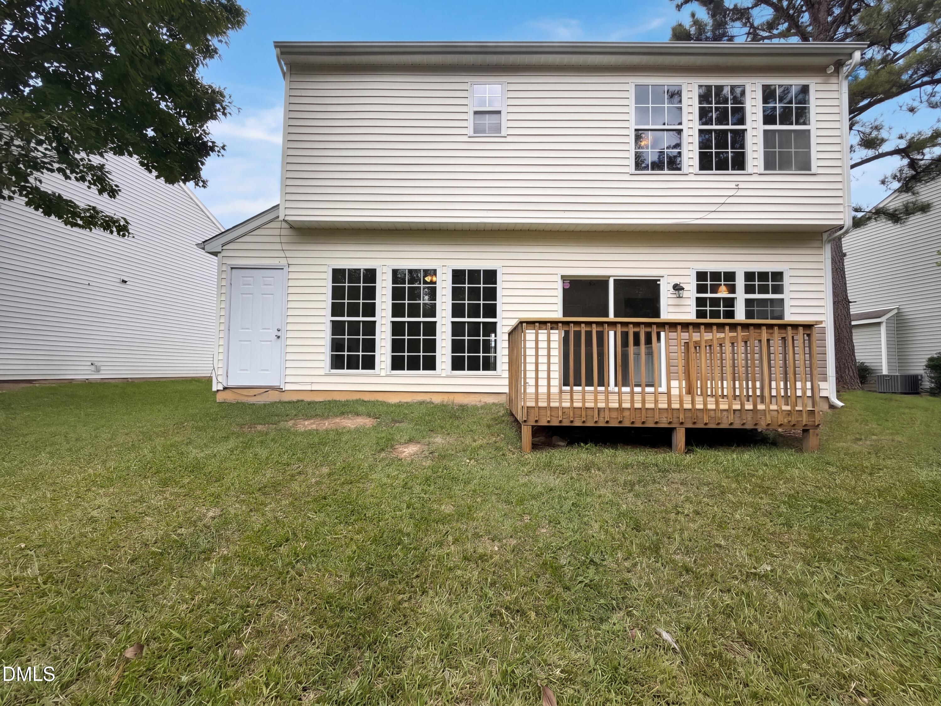 504 Quartz Drive Property Photo 12