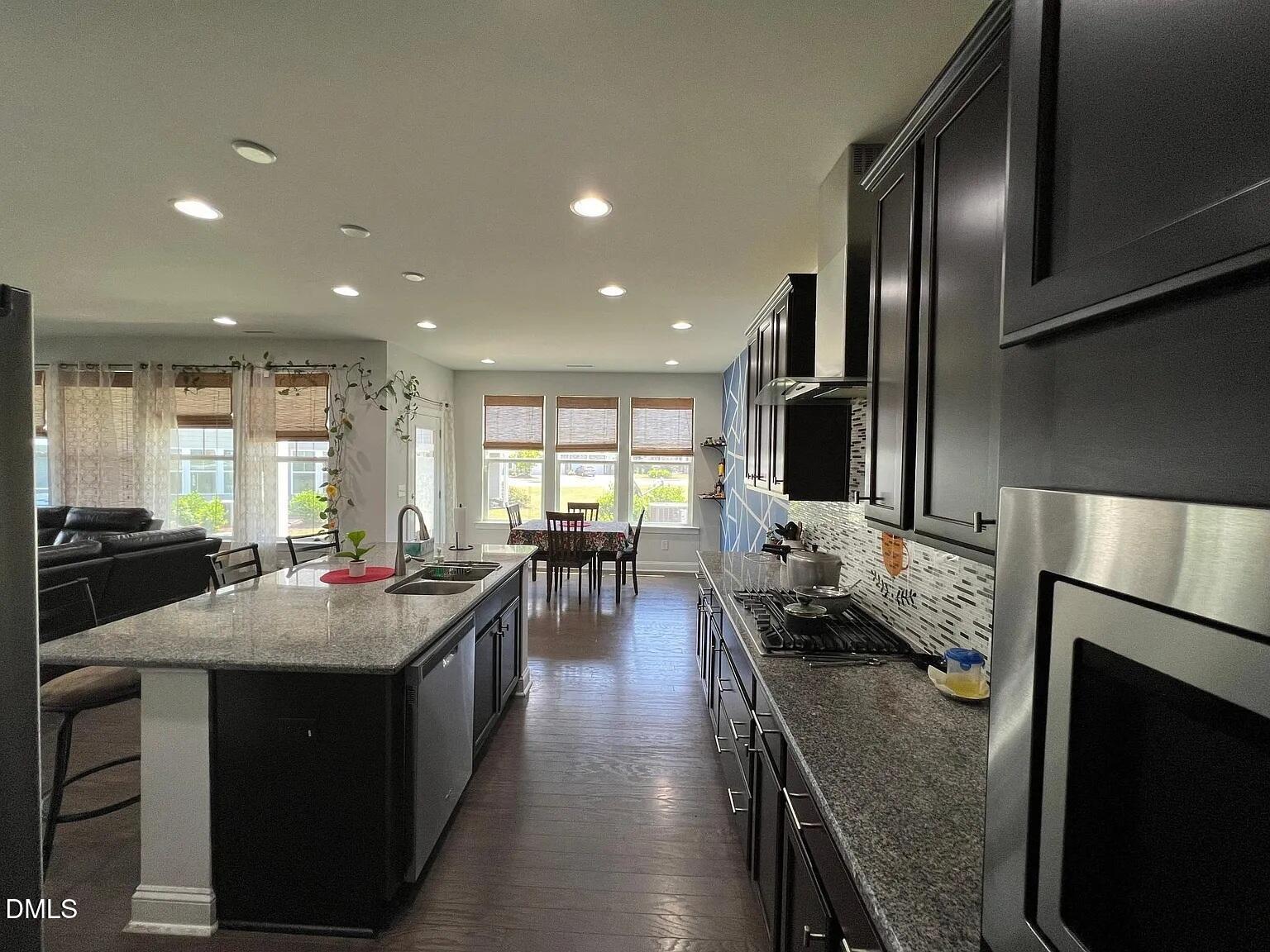 1032 Benay Road Property Photo 3