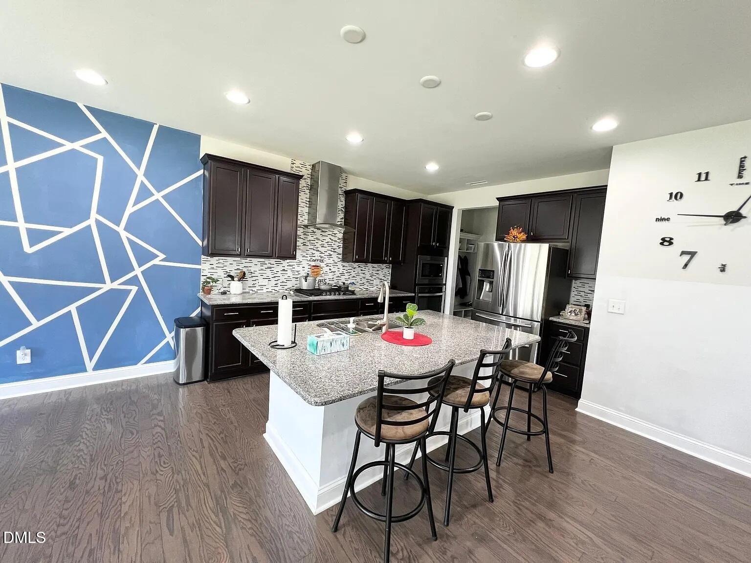 1032 Benay Road Property Photo 5