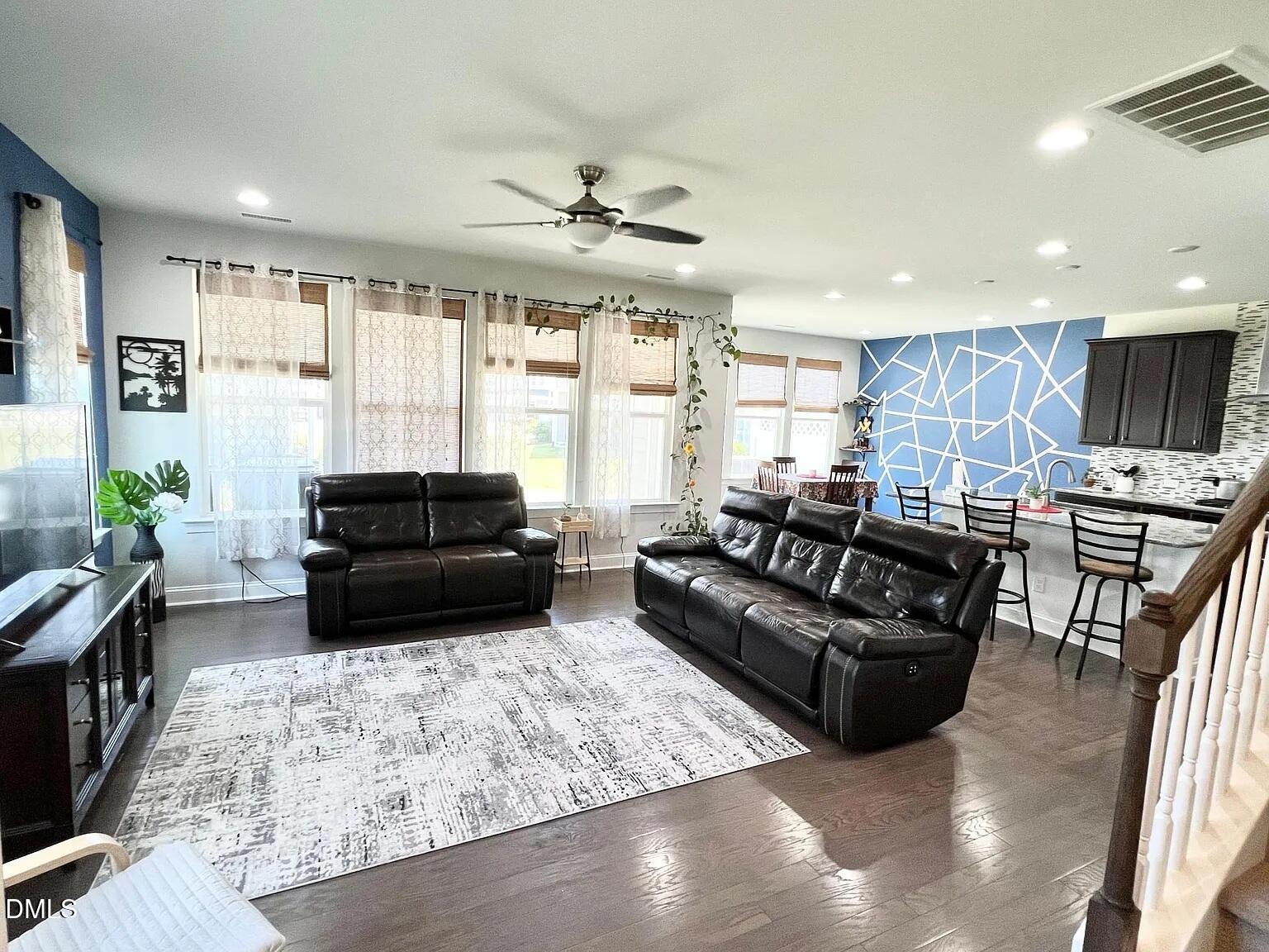 1032 Benay Road Property Photo 7