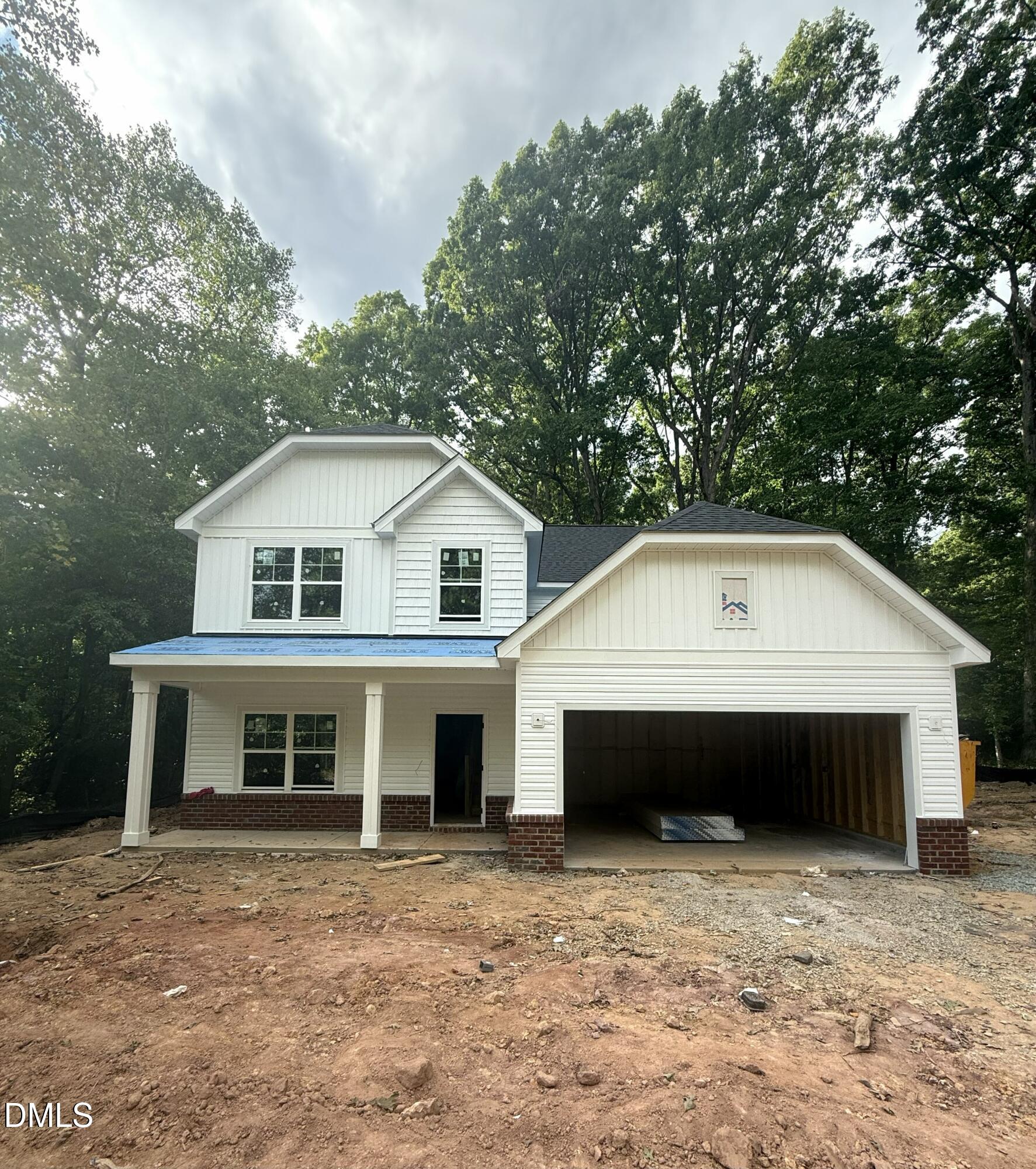 2211 Eastwood Drive Property Photo 1