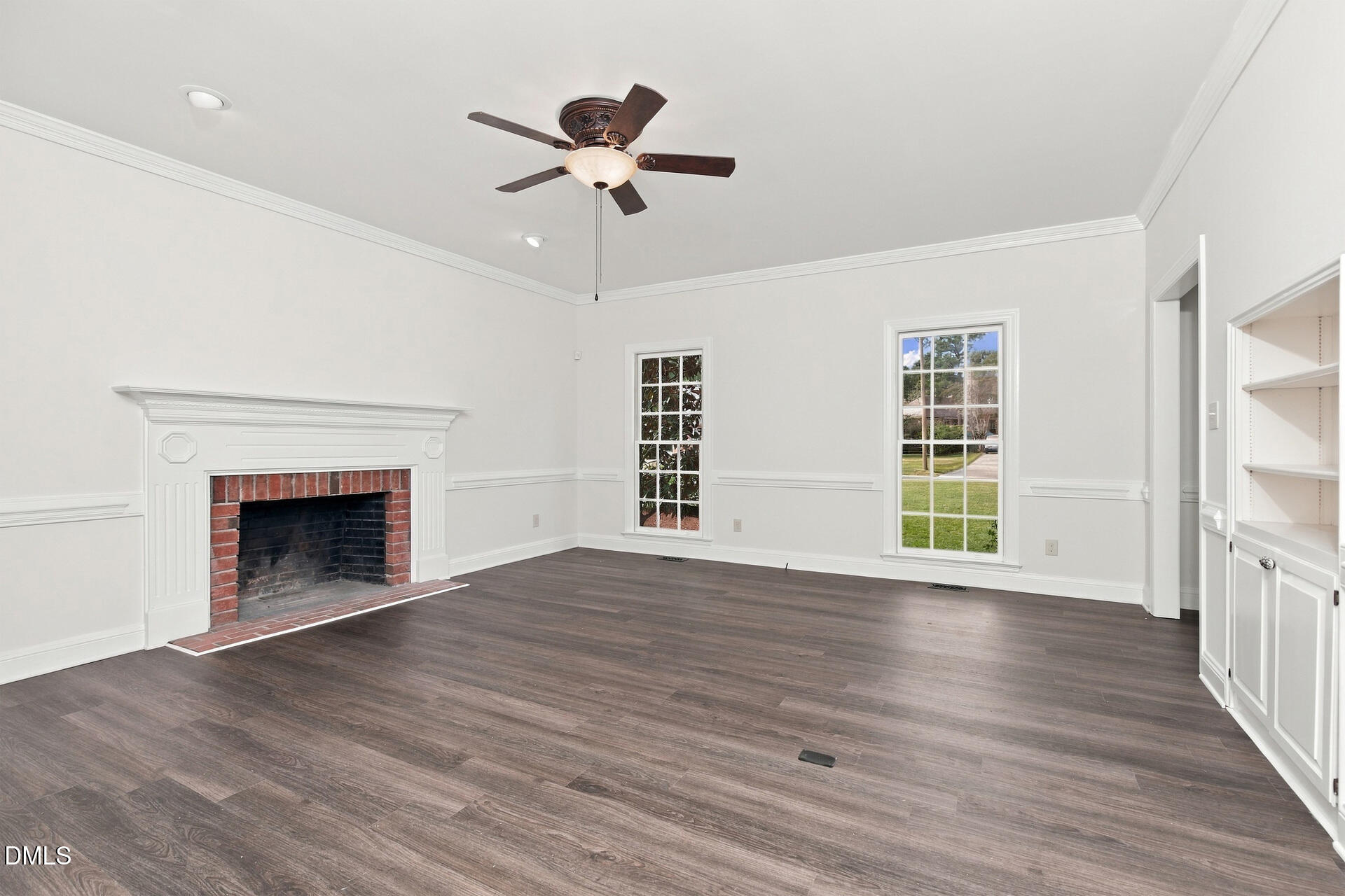 813 Bell Drive Property Photo 4