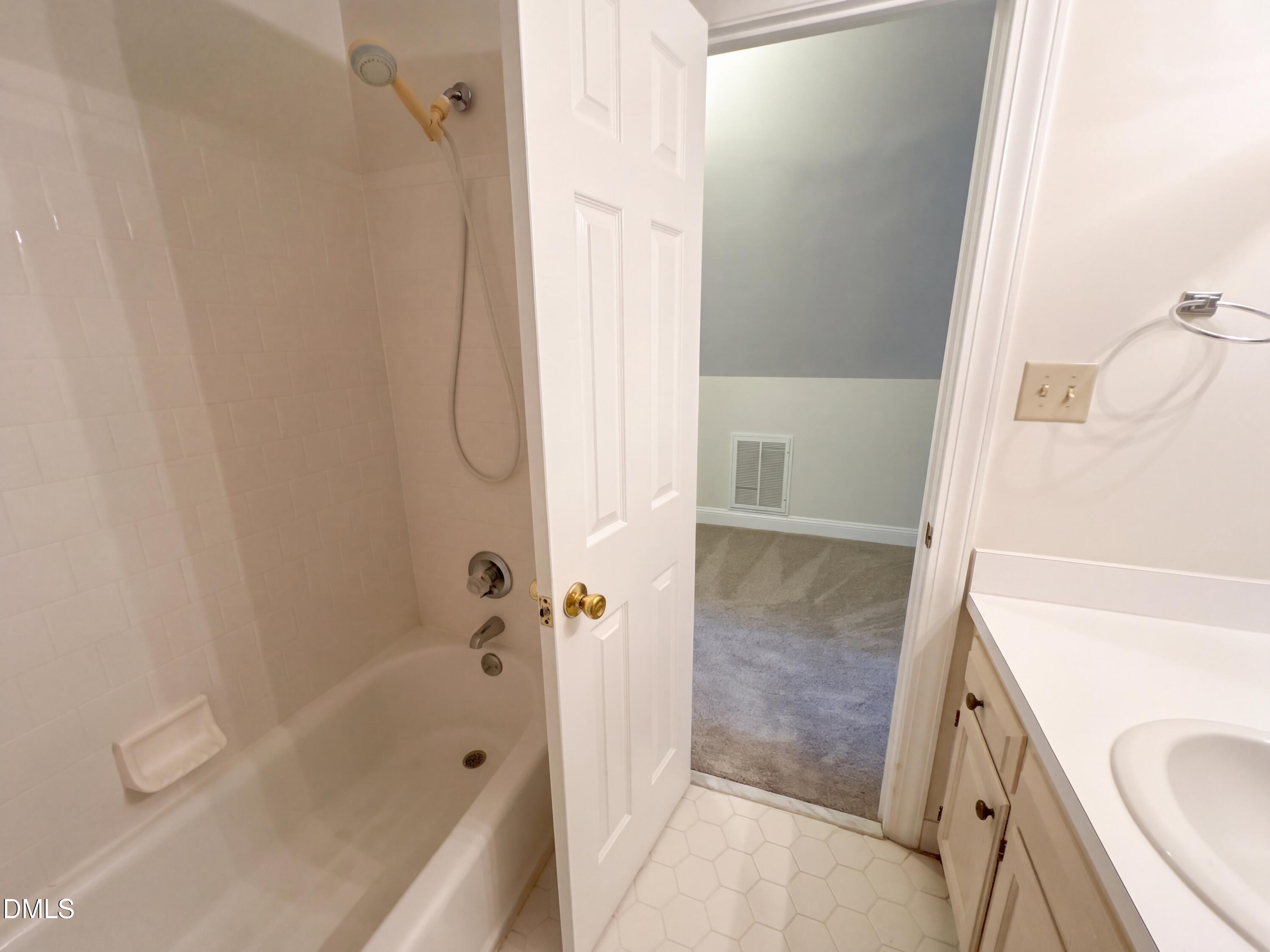 813 Bell Drive Property Photo 39