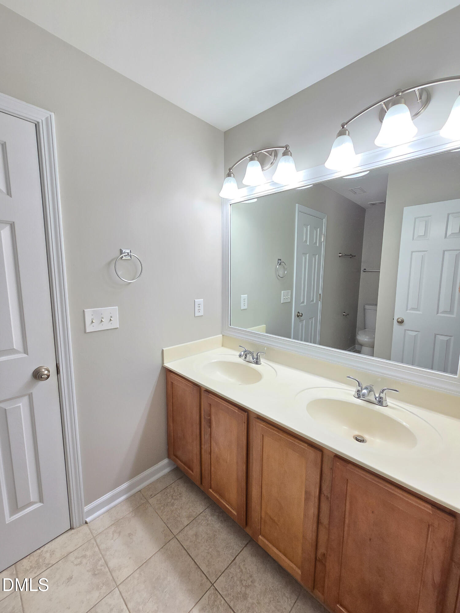 2603 Forest Shadows Lane Property Photo 54