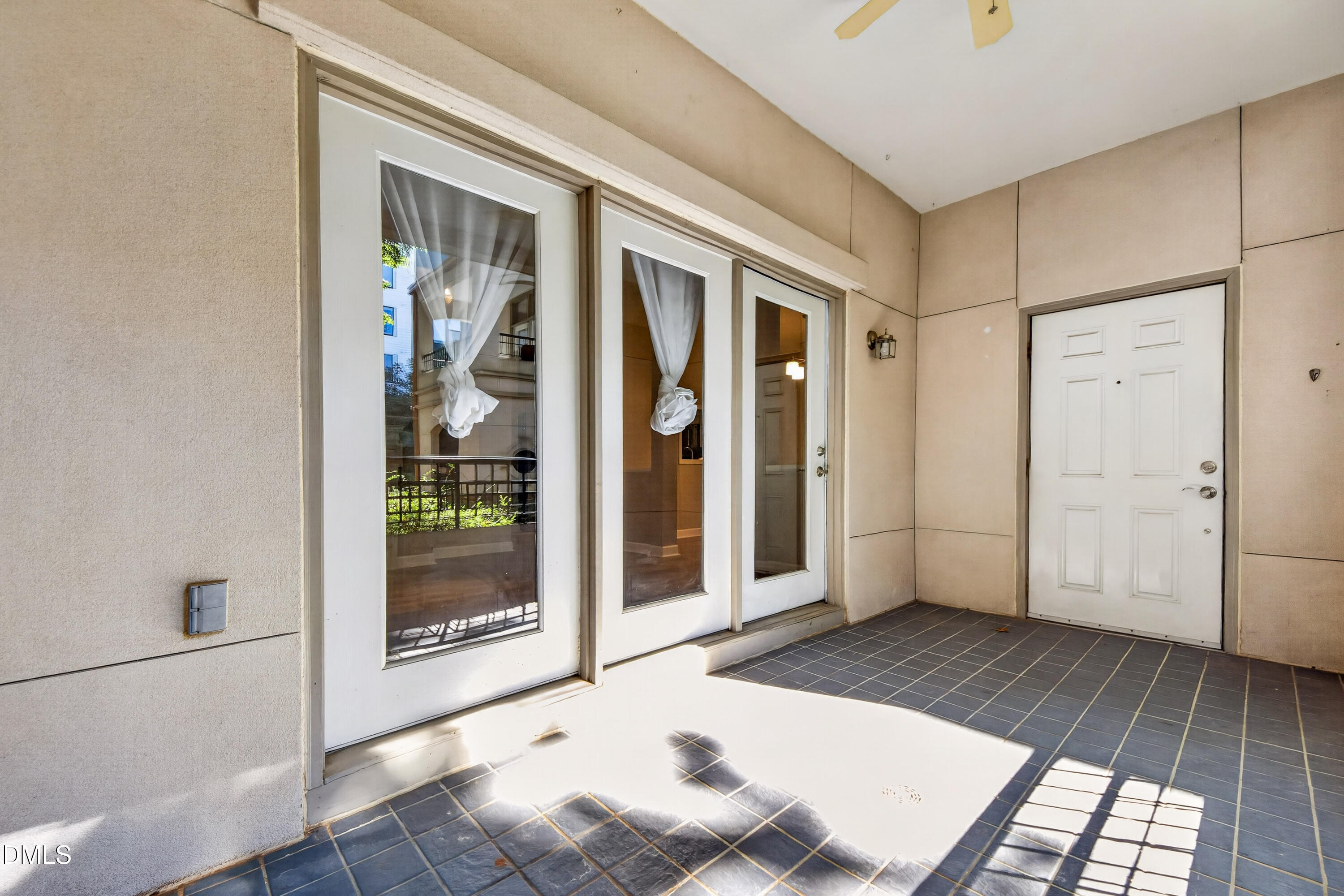 252 E Davie Street 1 Property Photo 19
