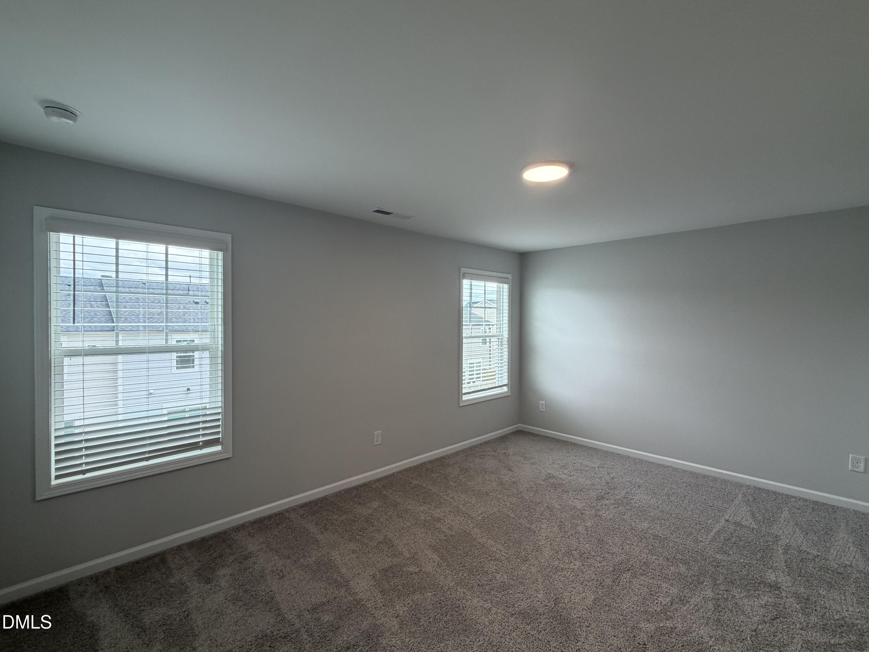 9037 Hazy Jade Way Property Photo 7
