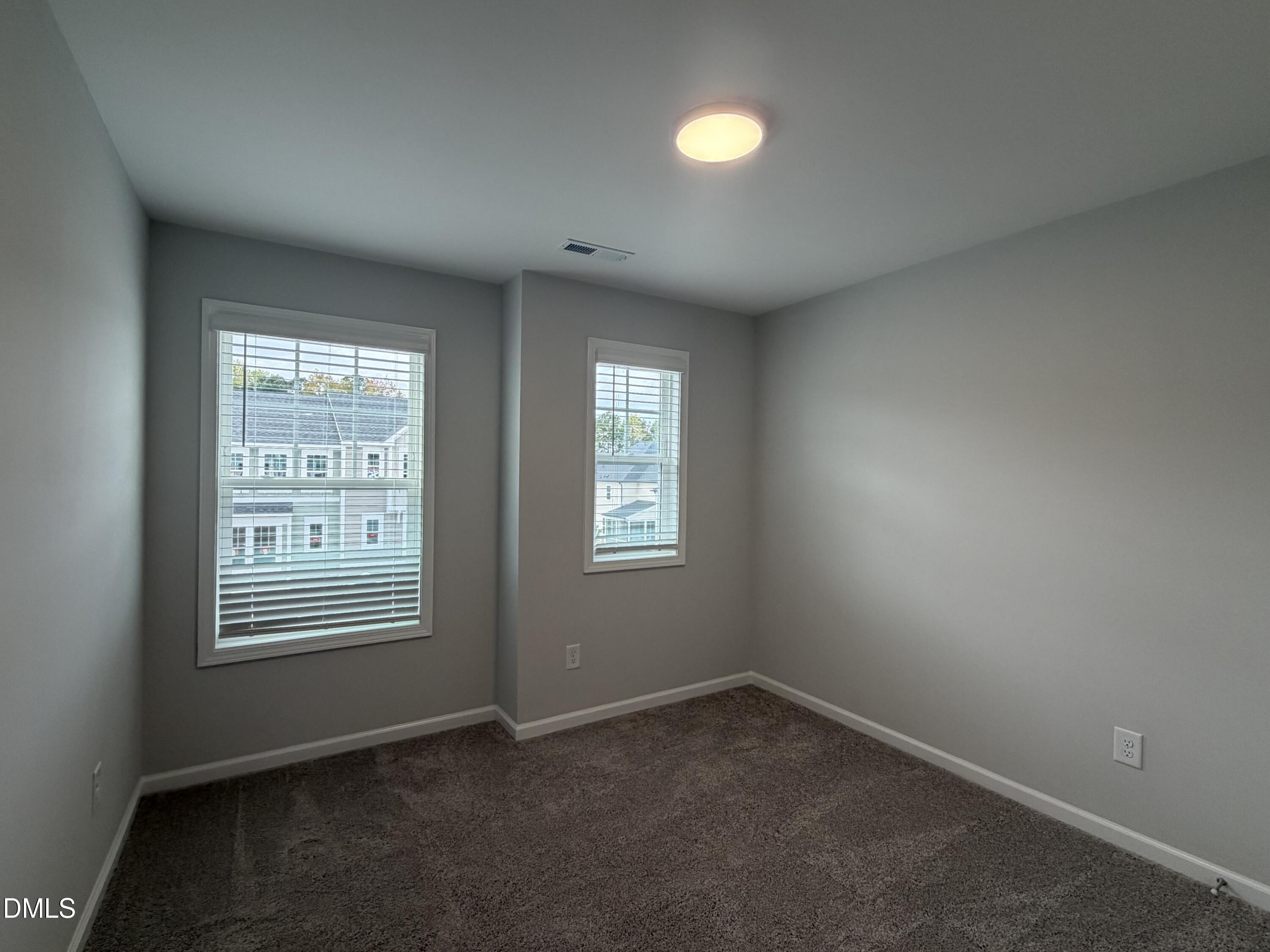9037 Hazy Jade Way Property Photo 11