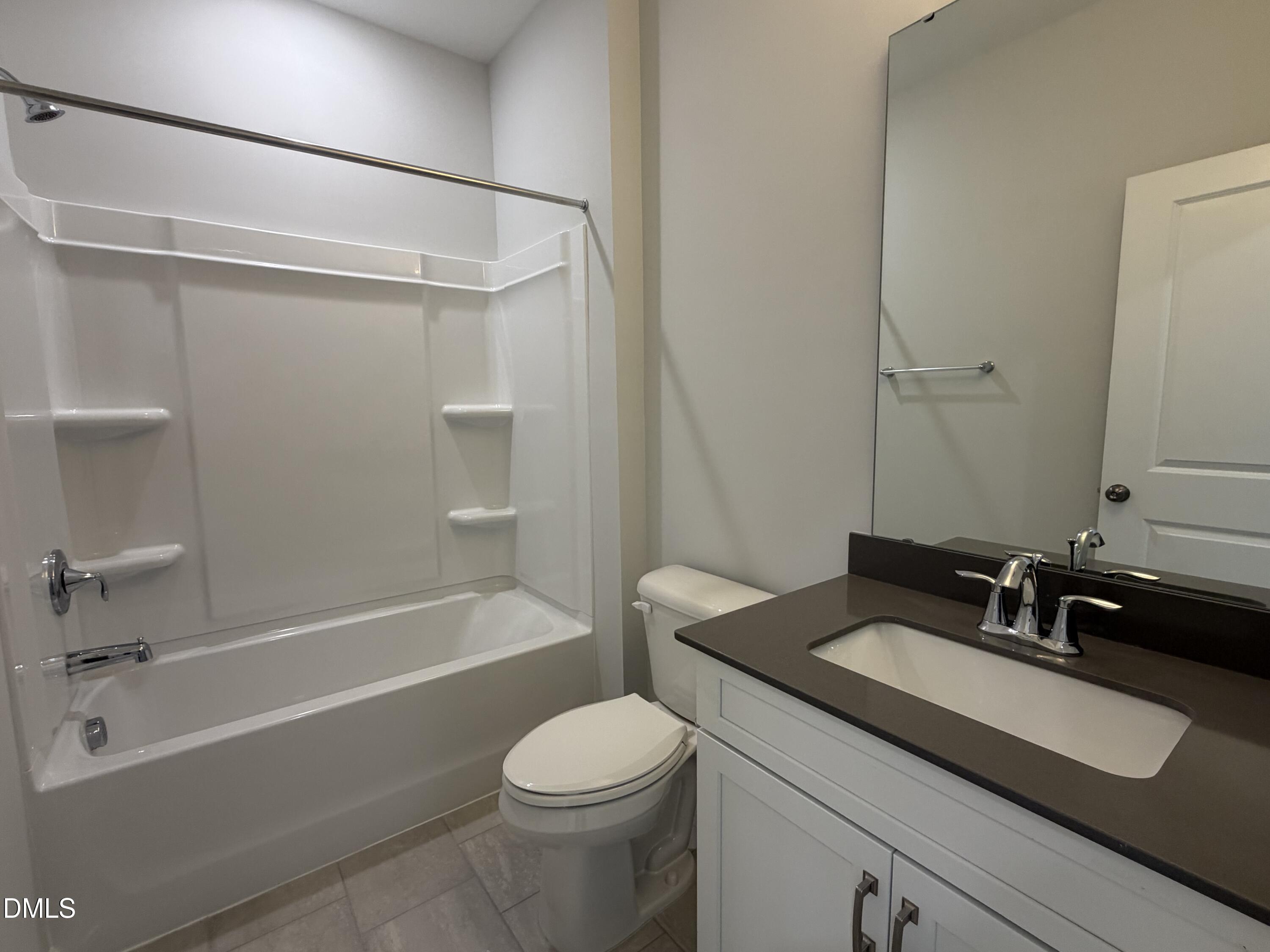 9037 Hazy Jade Way Property Photo 15
