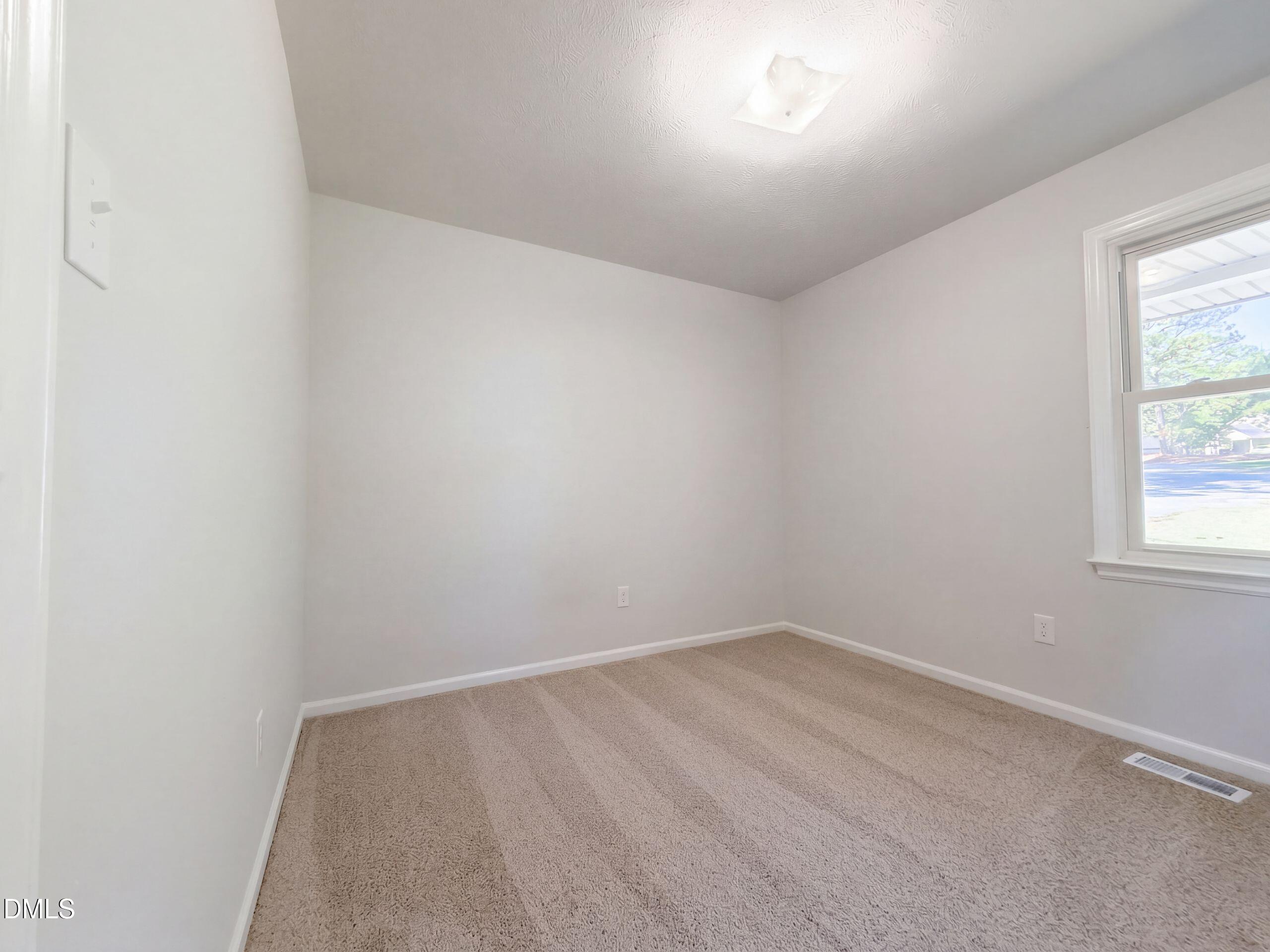 5408 Woodard Court Property Photo 12