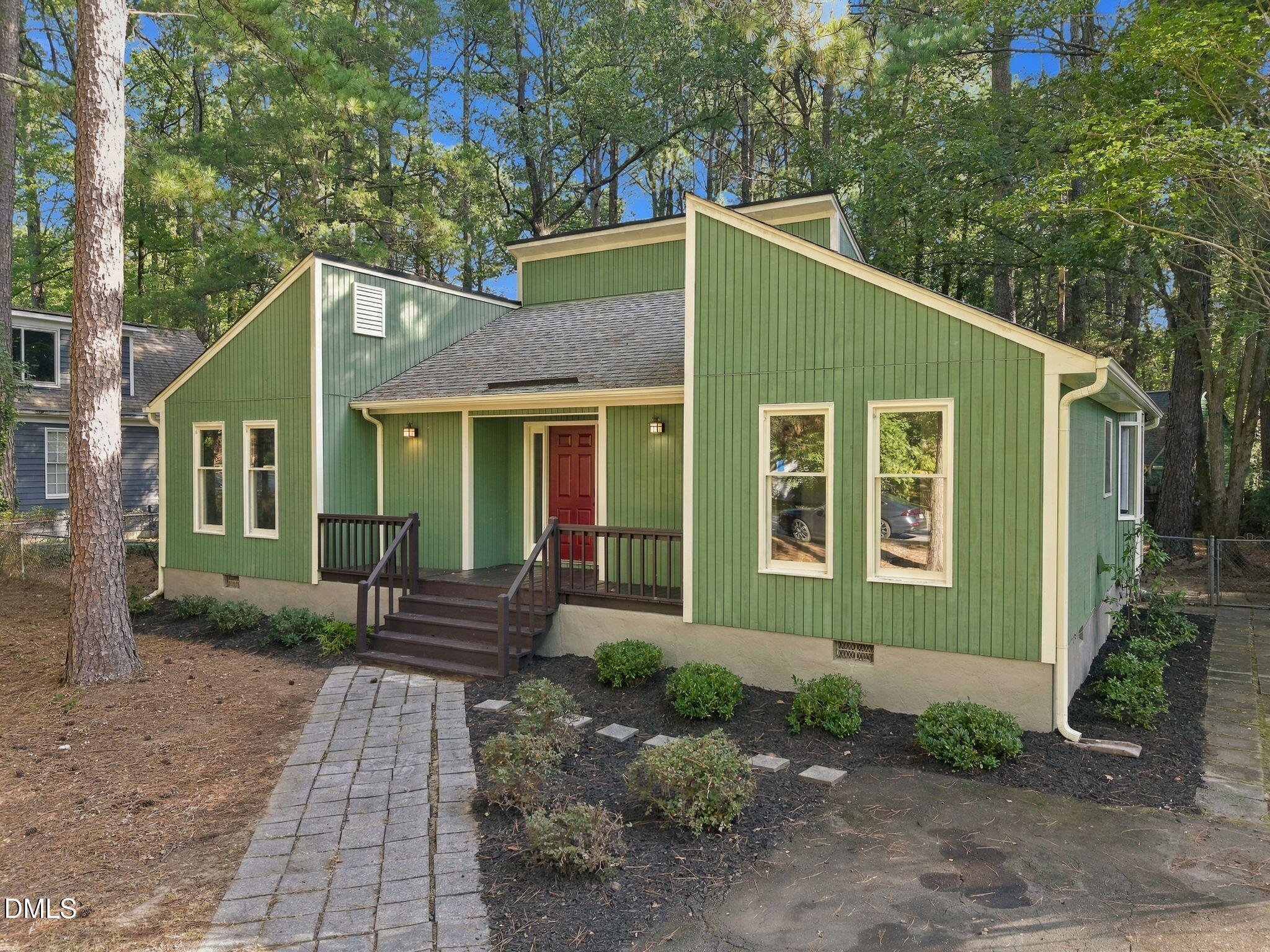 5701 Lake Elton Road Property Photo 1