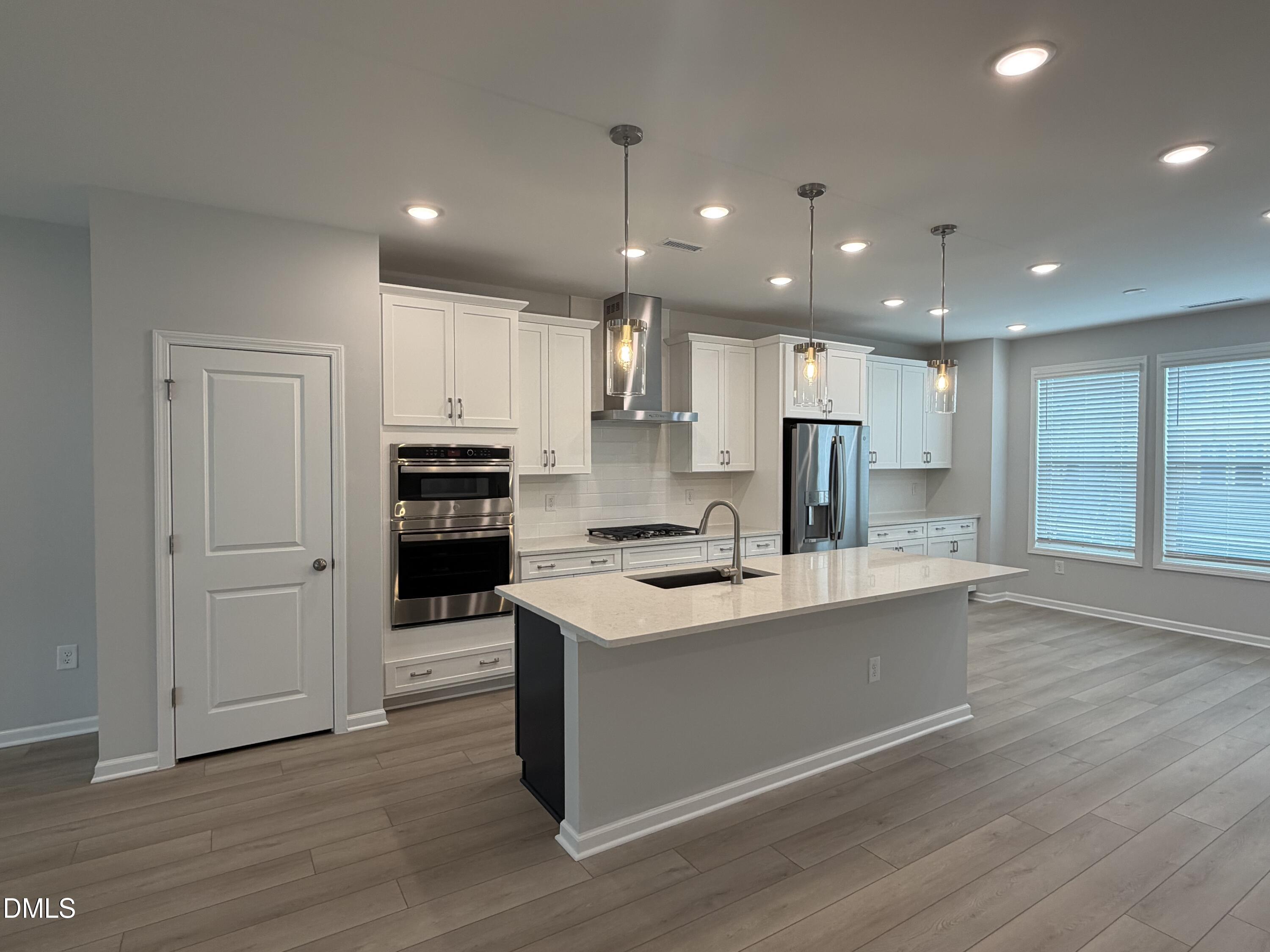 9049 Hazy Jade Way Property Photo 2