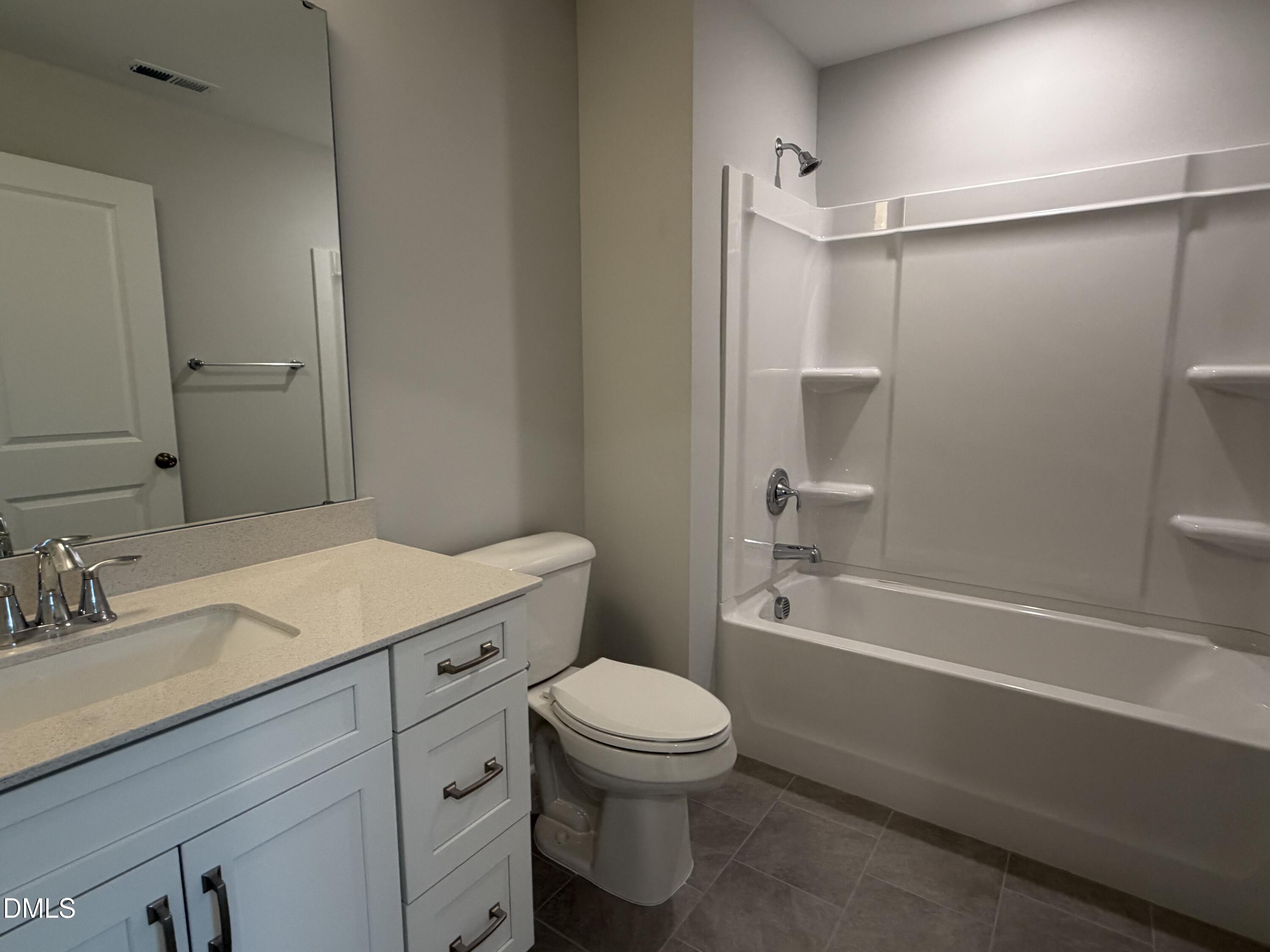 9049 Hazy Jade Way Property Photo 14