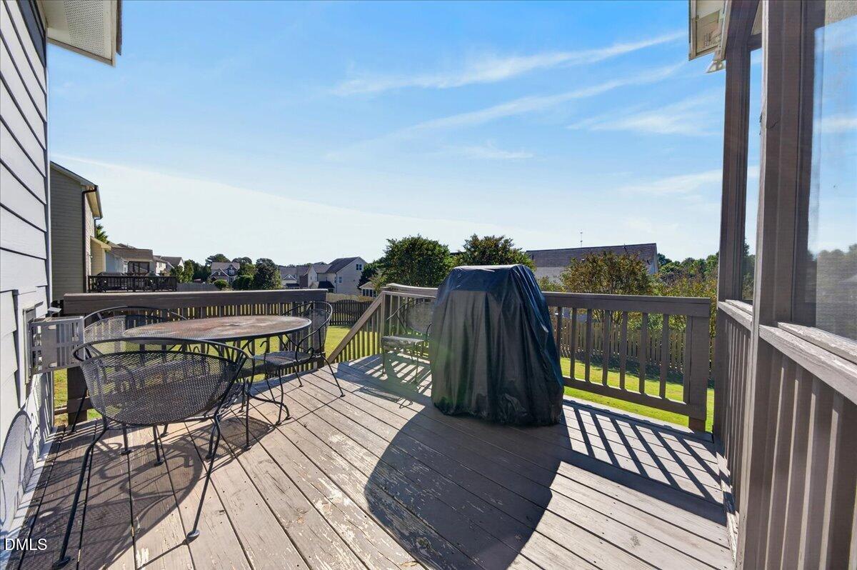 417 Granite Saddle Drive Property Photo 33
