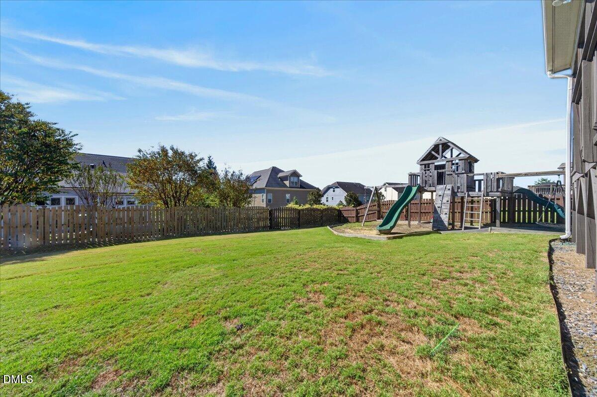 417 Granite Saddle Drive Property Photo 37
