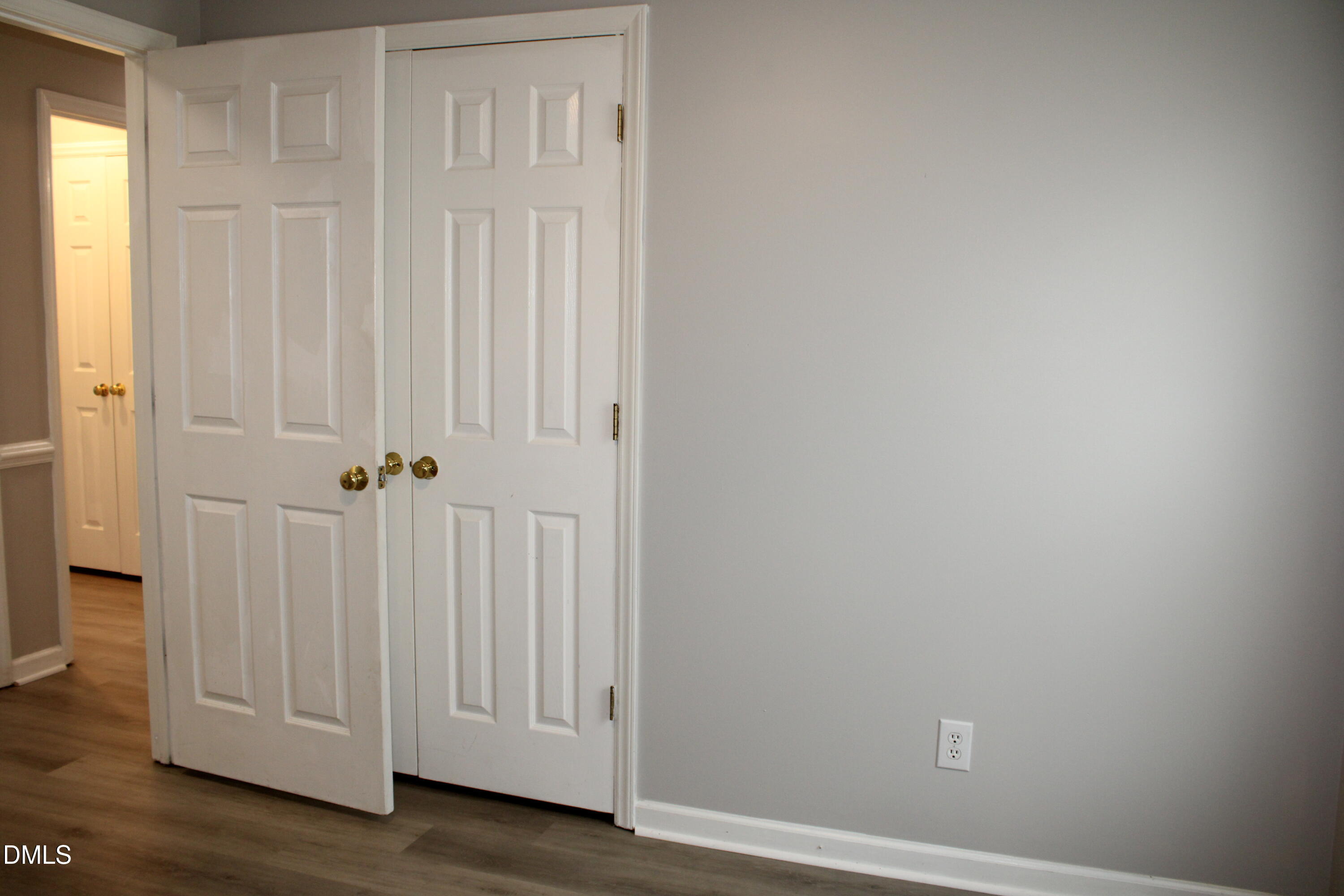 1400 Squire Ridge Drive Property Photo 10