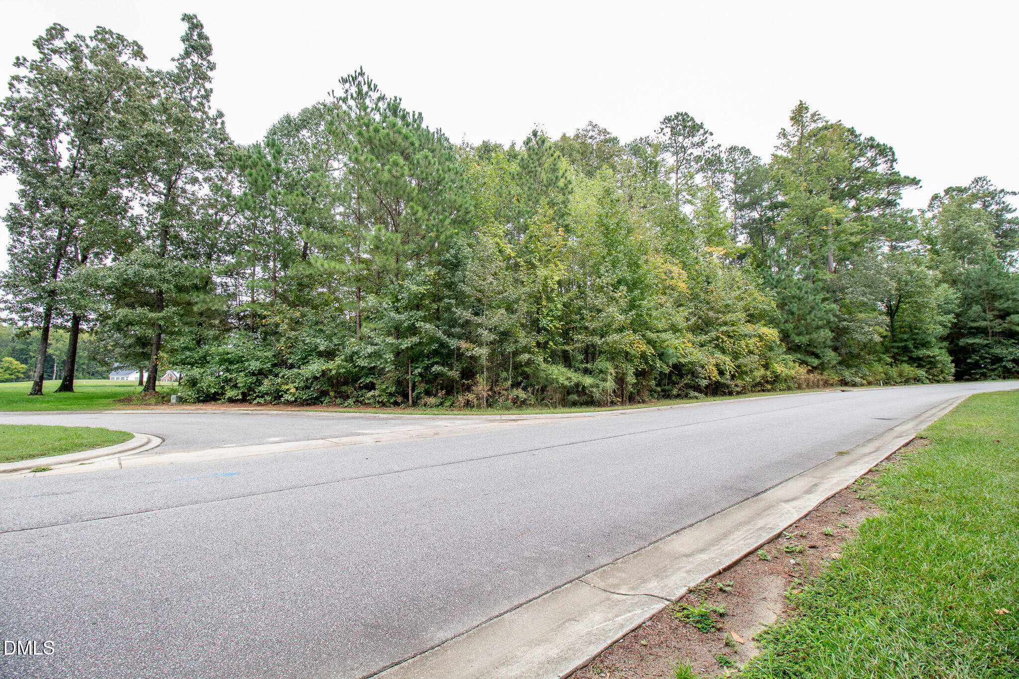 345 Great Glen Property Photo 1