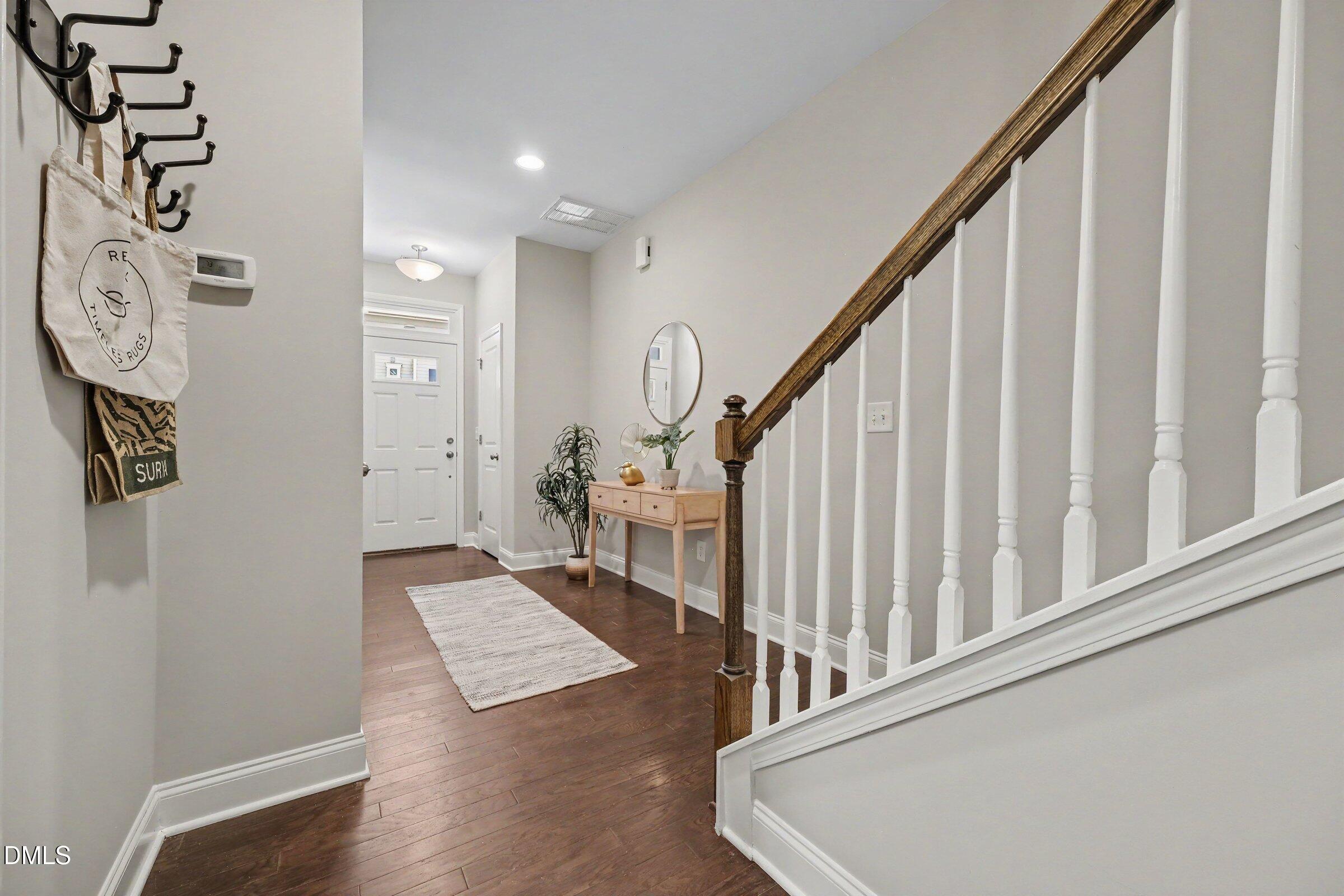 187 Manordale Drive Property Photo 4