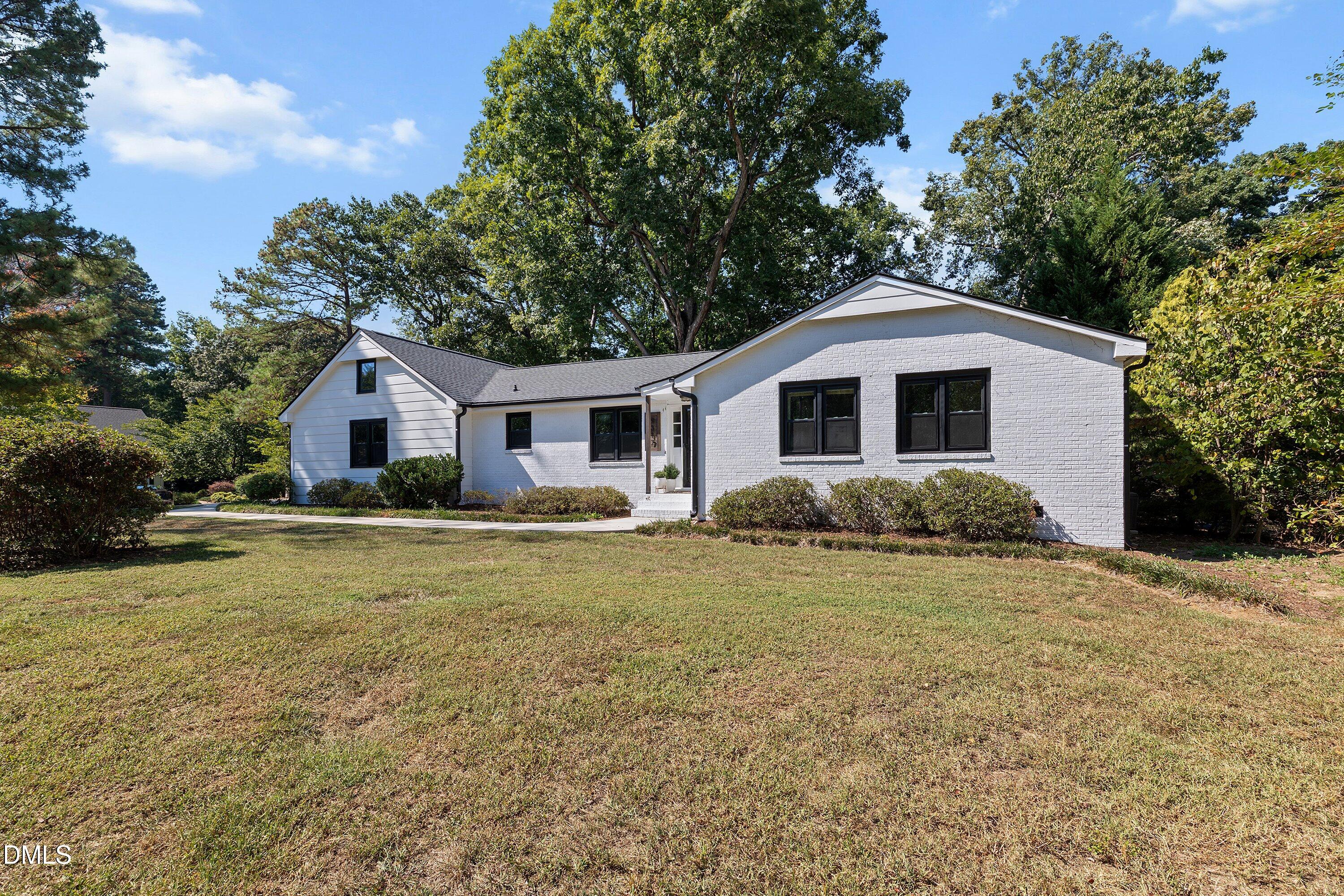 9317 Springdale Drive Property Photo 3