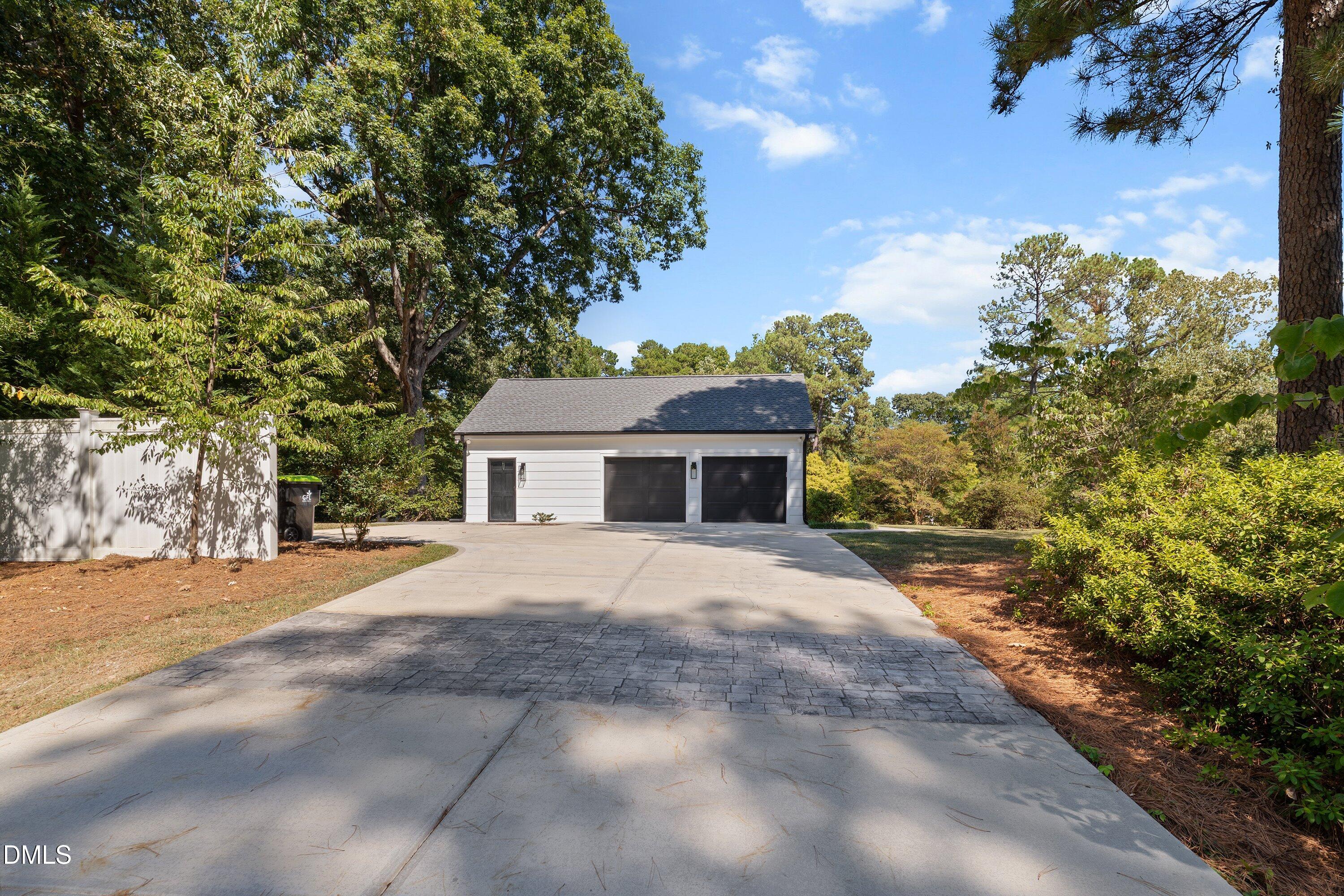 9317 Springdale Drive Property Photo 41