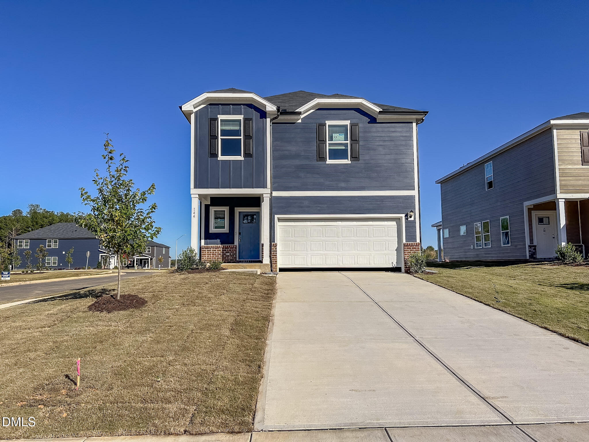 144 Golden Finch Way Property Photo 1
