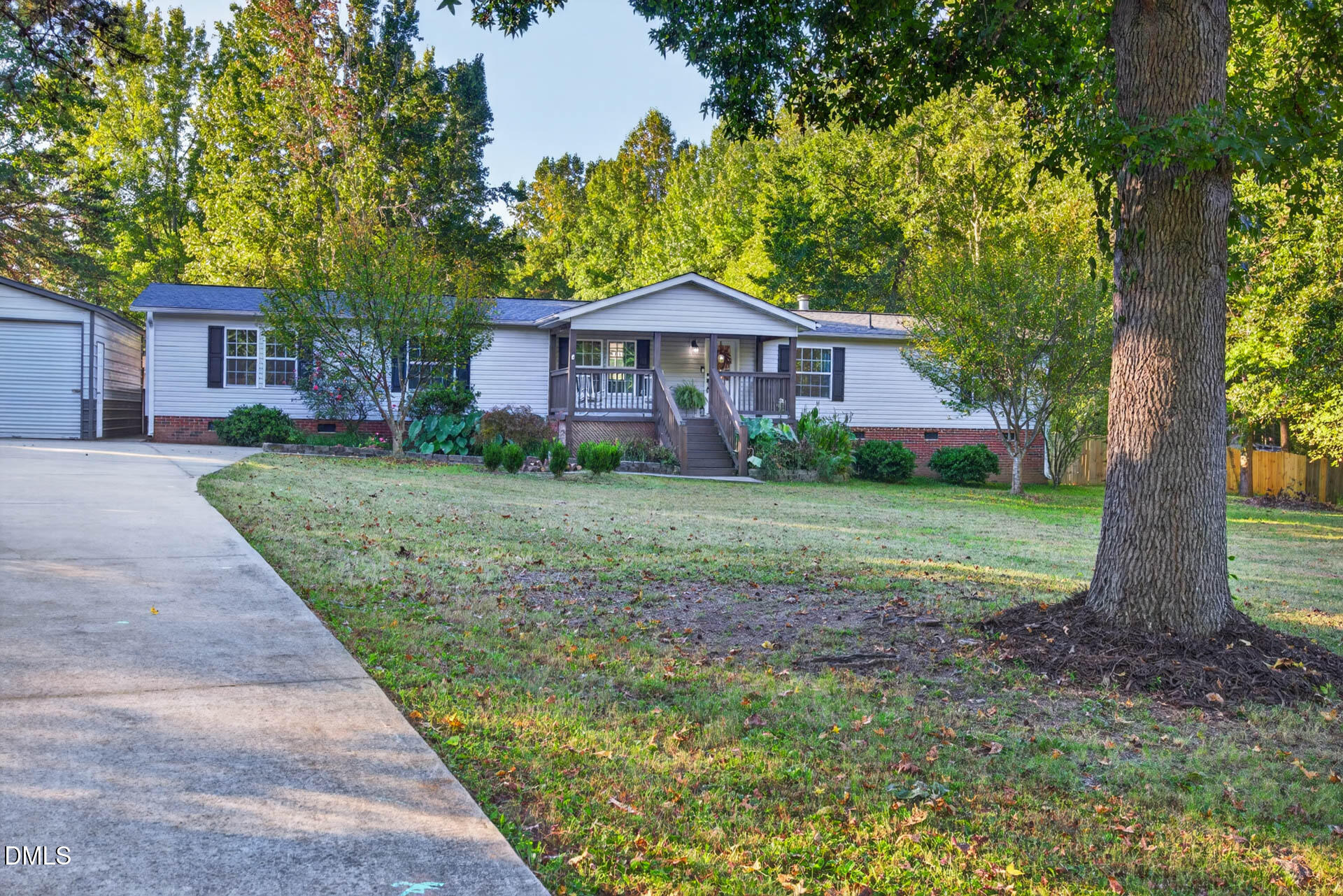 2725 Quakenbush Road Property Photo 1