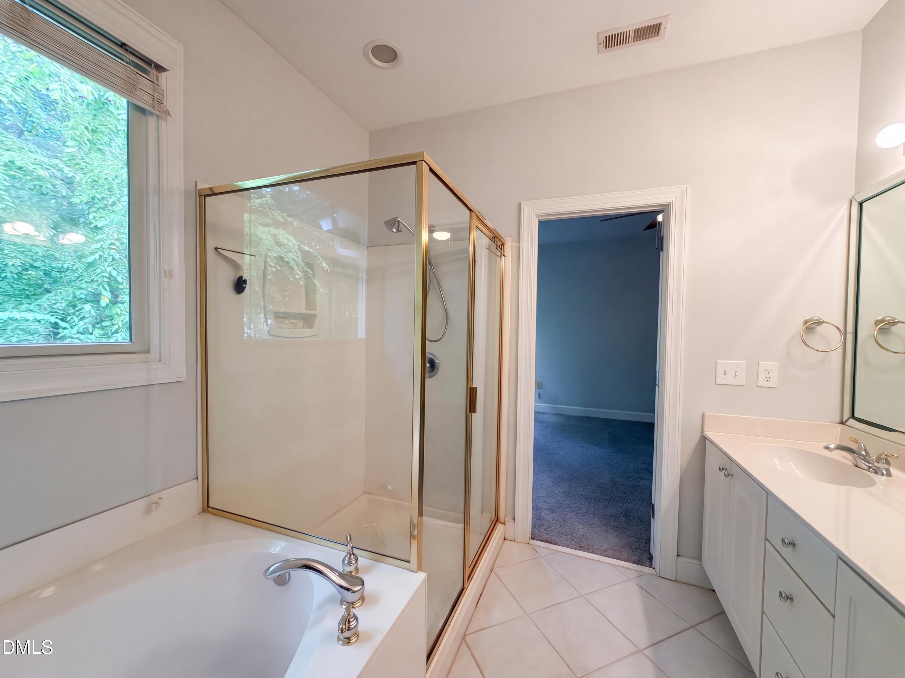 209 Ashton Hall Lane Property Photo 13