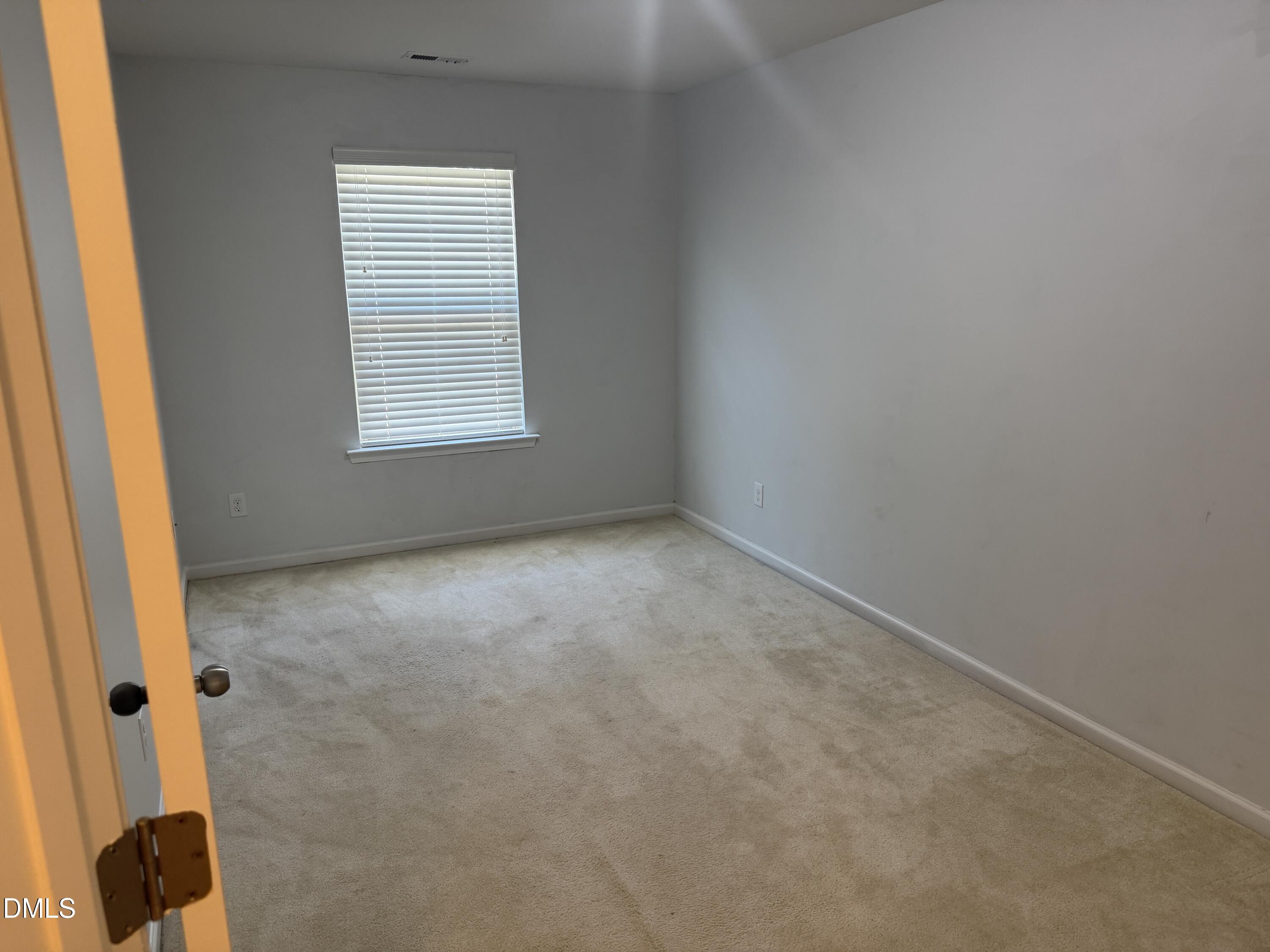 170 River Dell Townes Avenue Property Photo 8