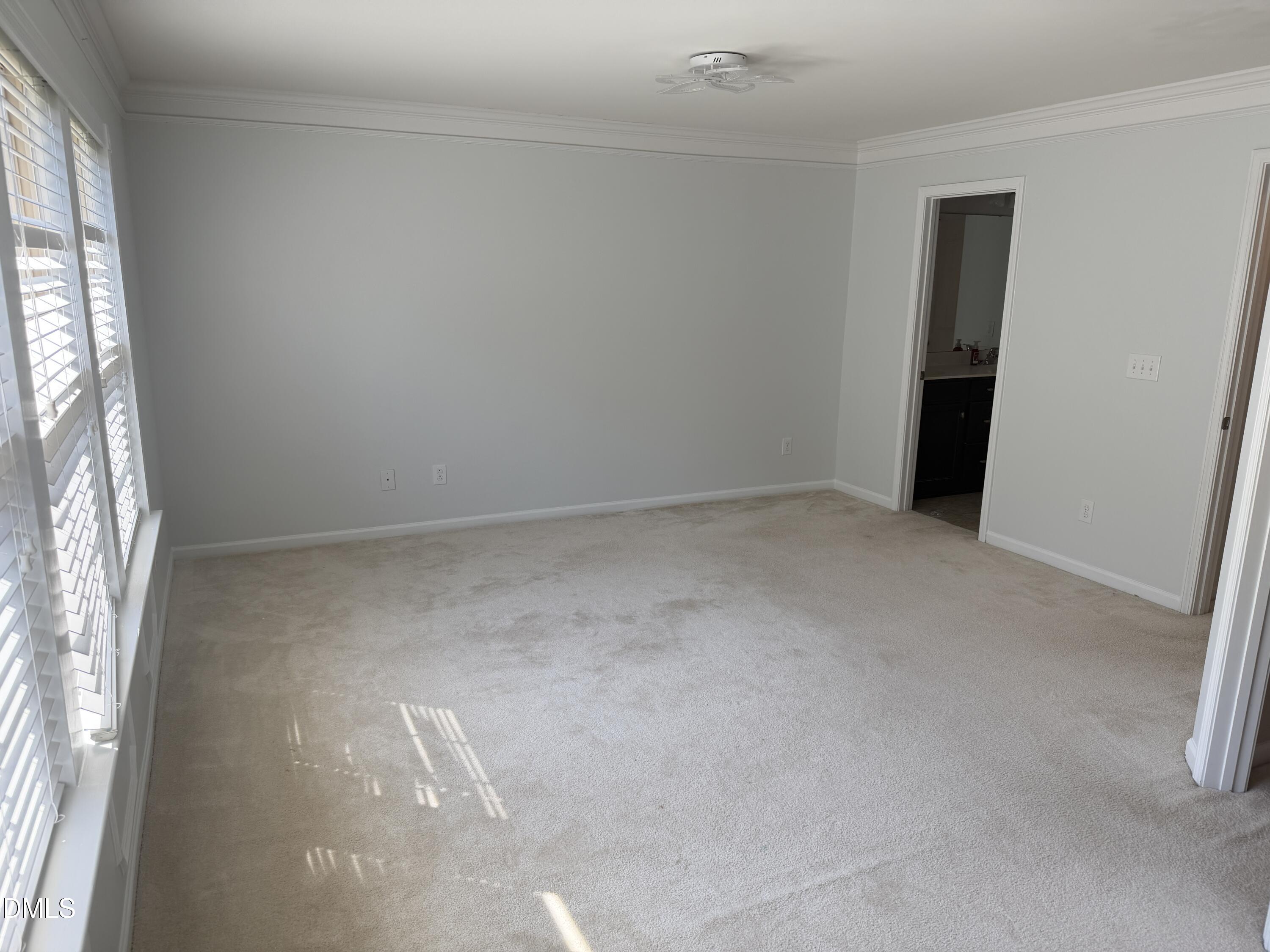 170 River Dell Townes Avenue Property Photo 11