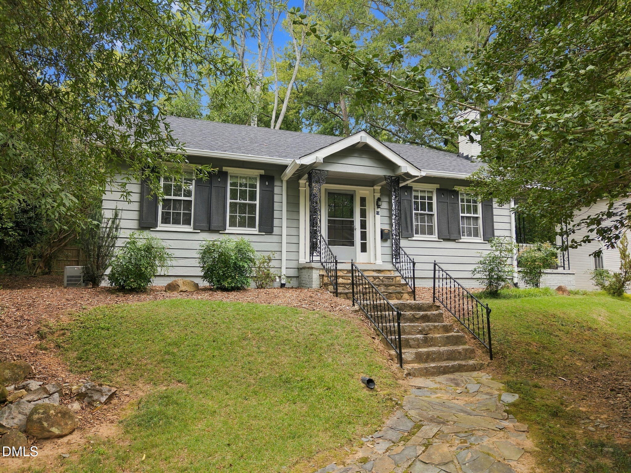 13 Davie Circle Property Photo 1