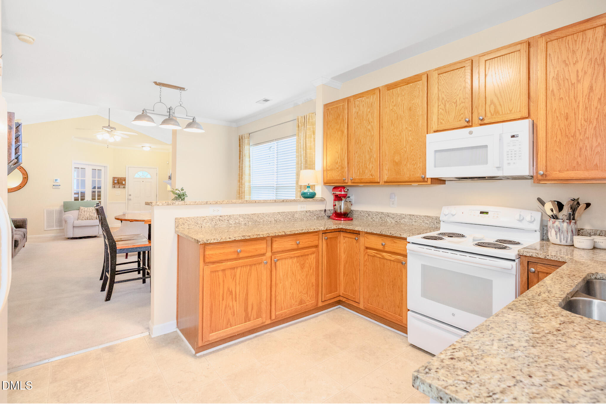 1505 Crimson Creek Drive Property Photo 12