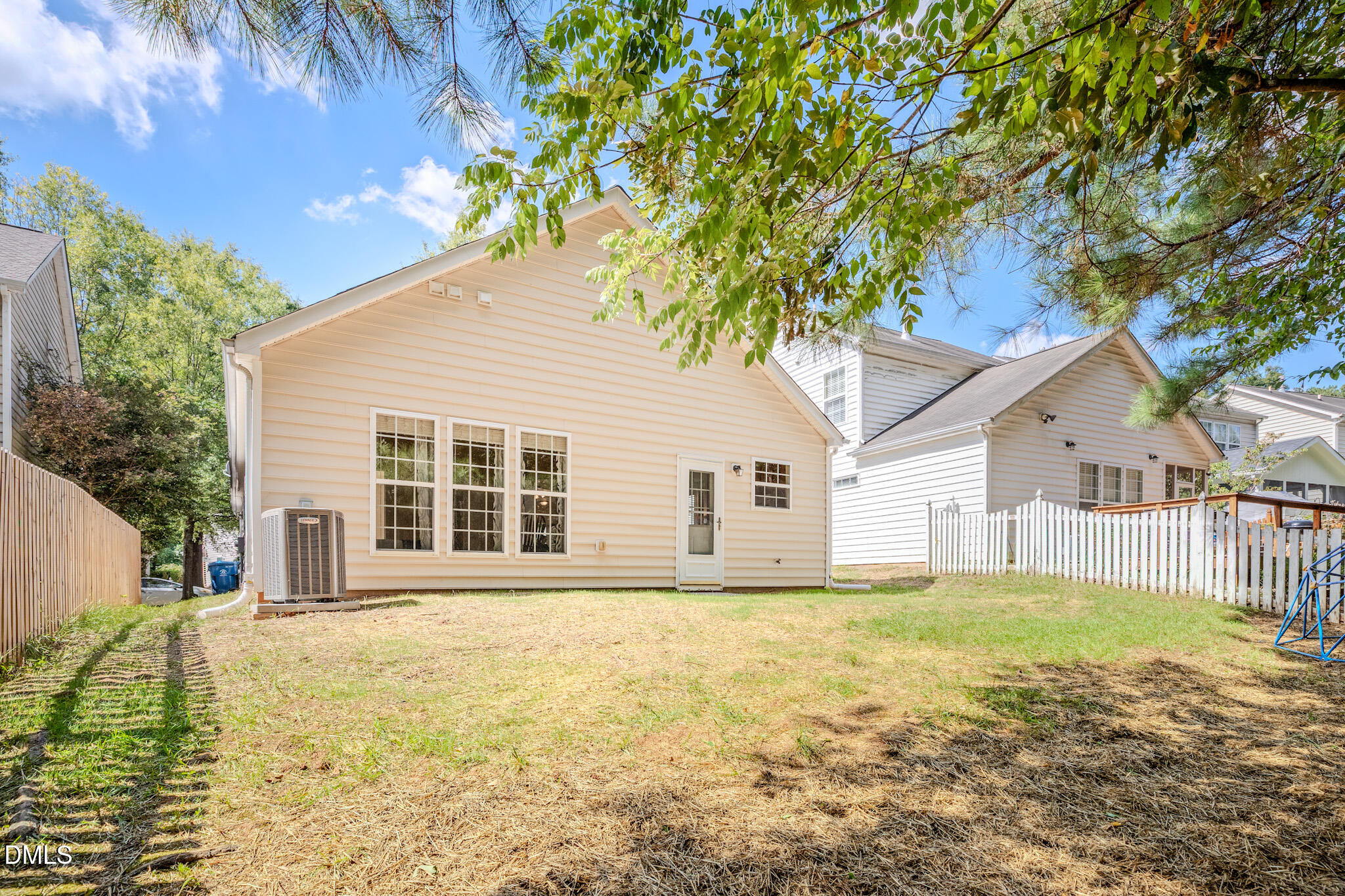 1505 Crimson Creek Drive Property Photo 28