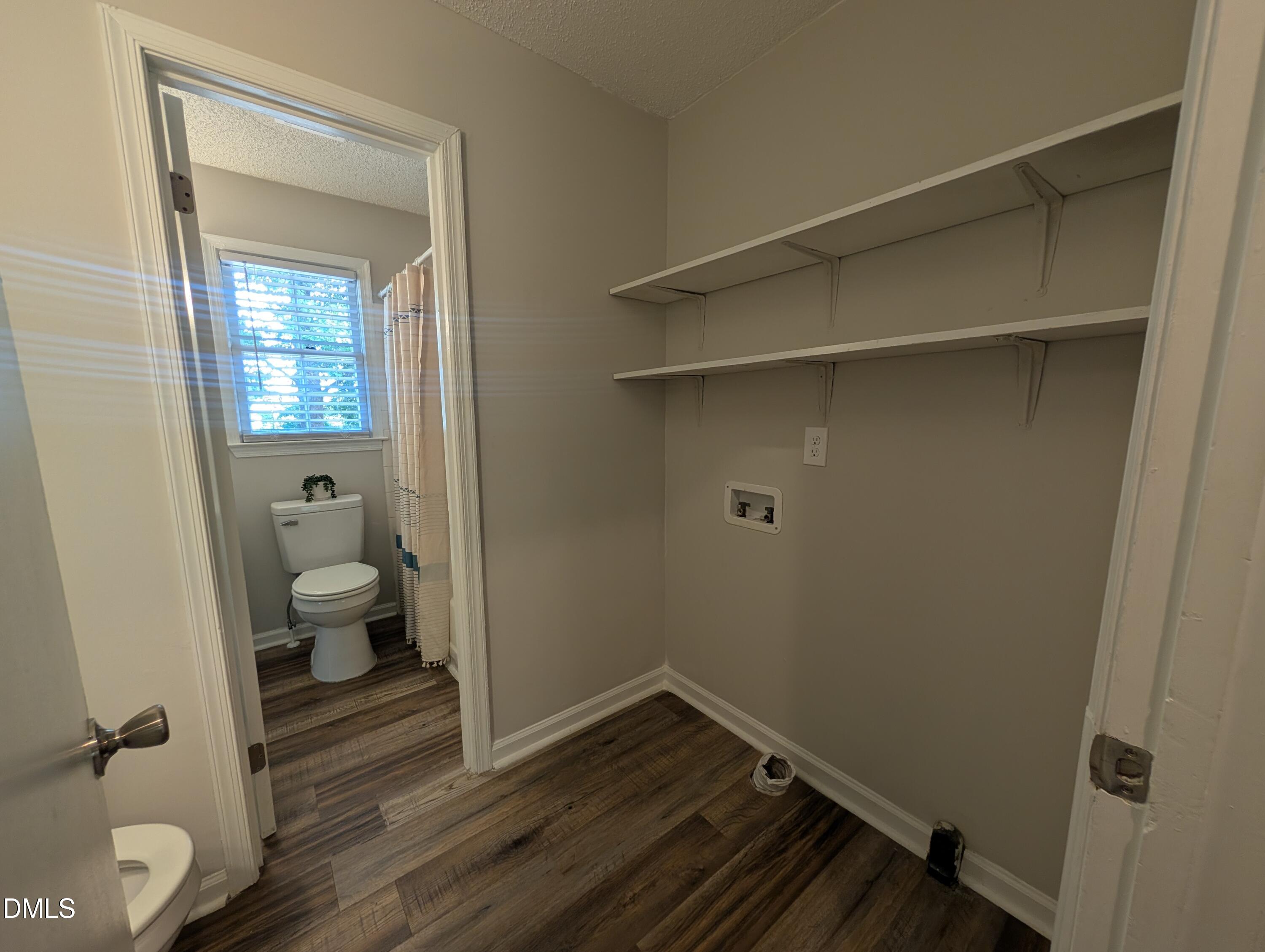904 N Lee Street Property Photo 21