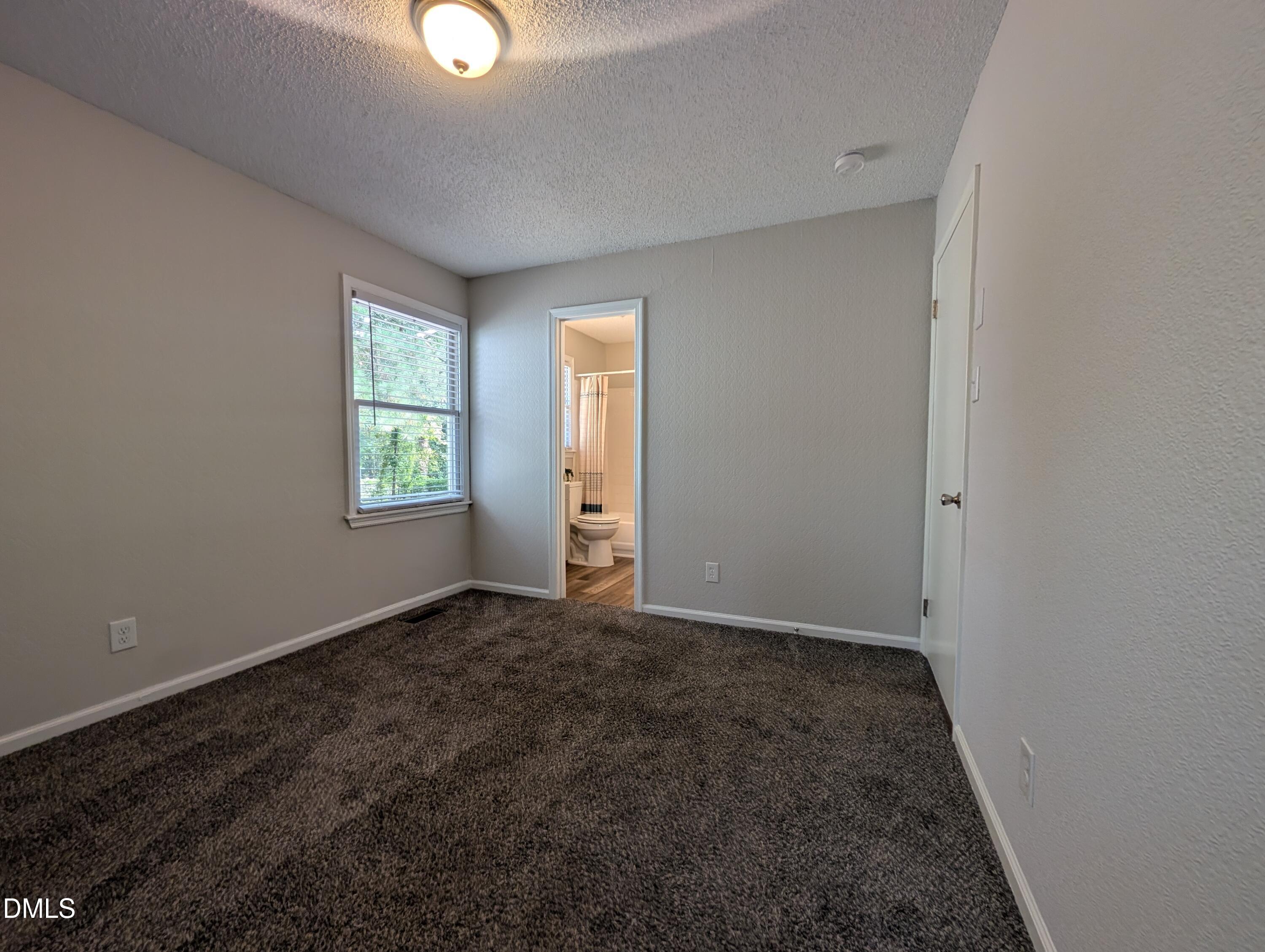 904 N Lee Street Property Photo 22