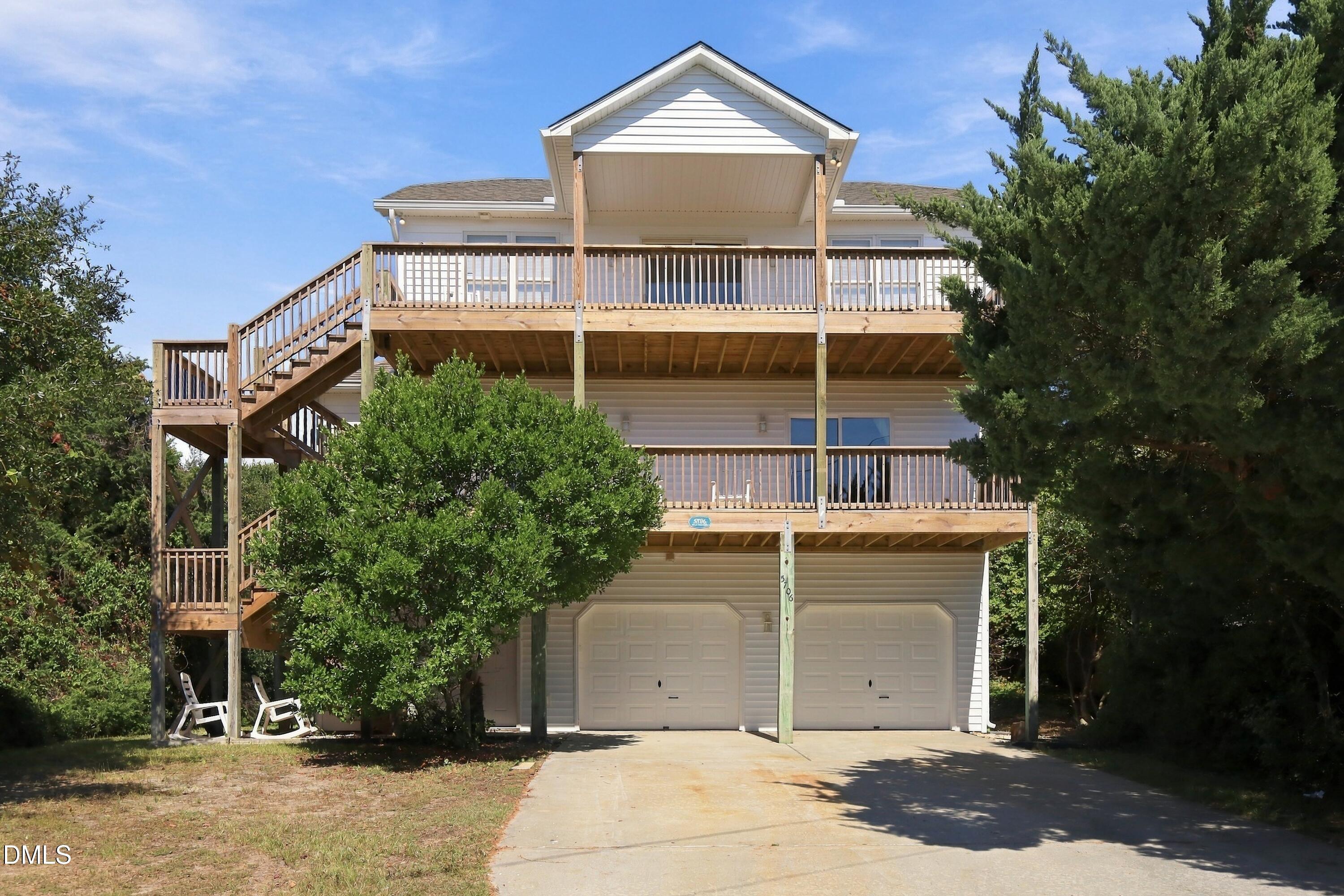 5706 Beach View Lane Property Photo 1