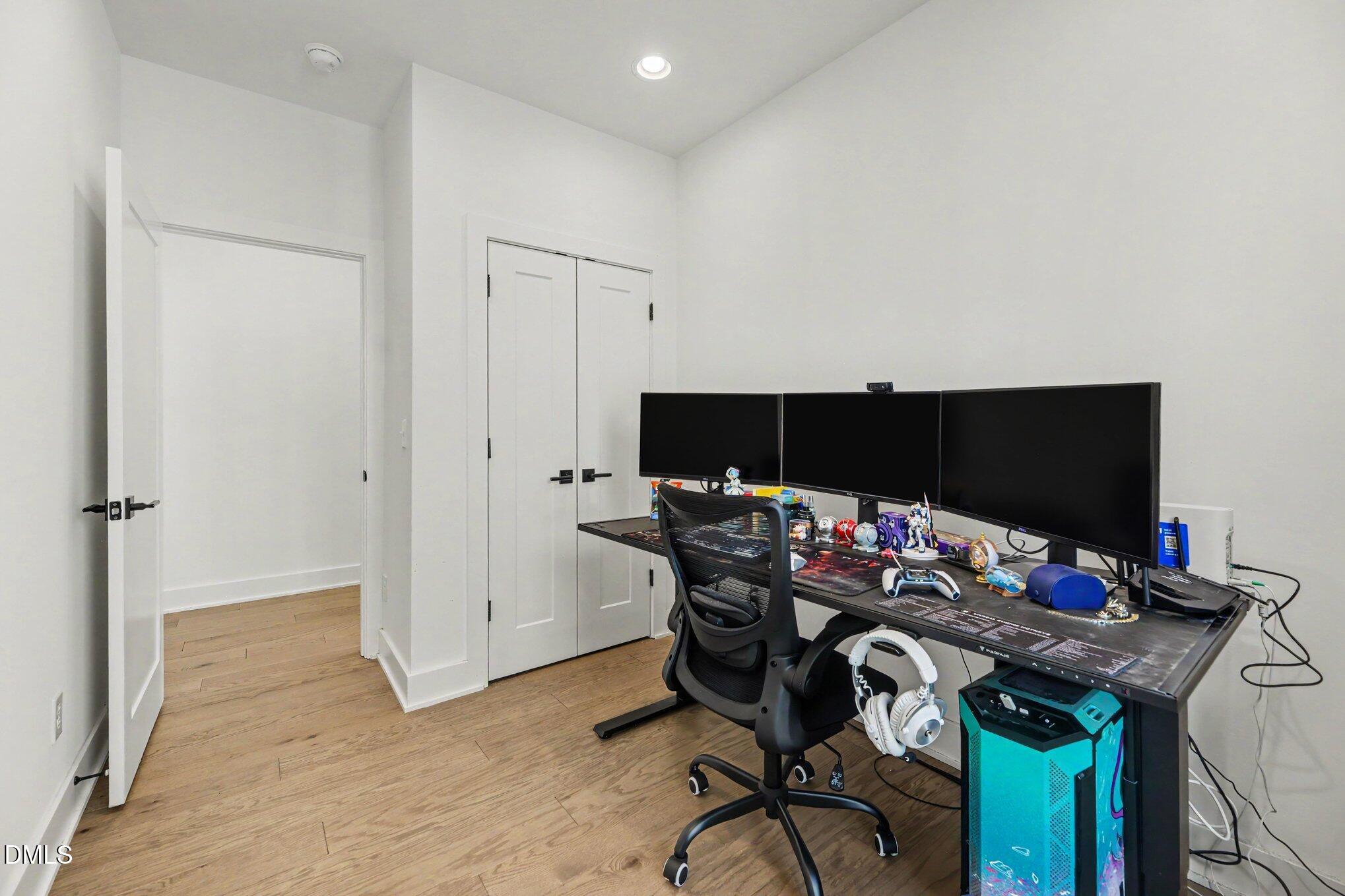 861 Athens Drive 101 Property Photo 24