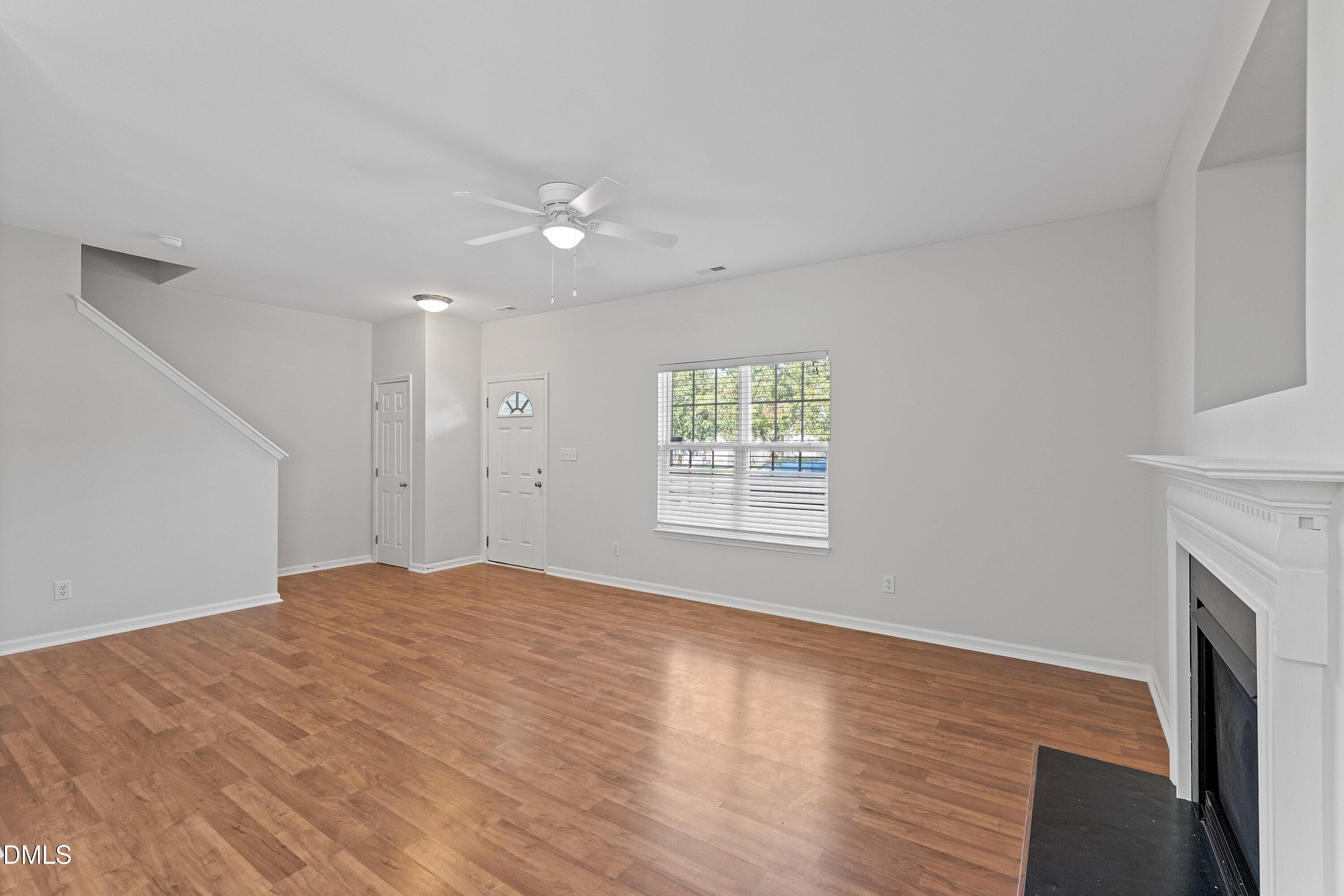 204 Cline Falls Drive Property Photo 11