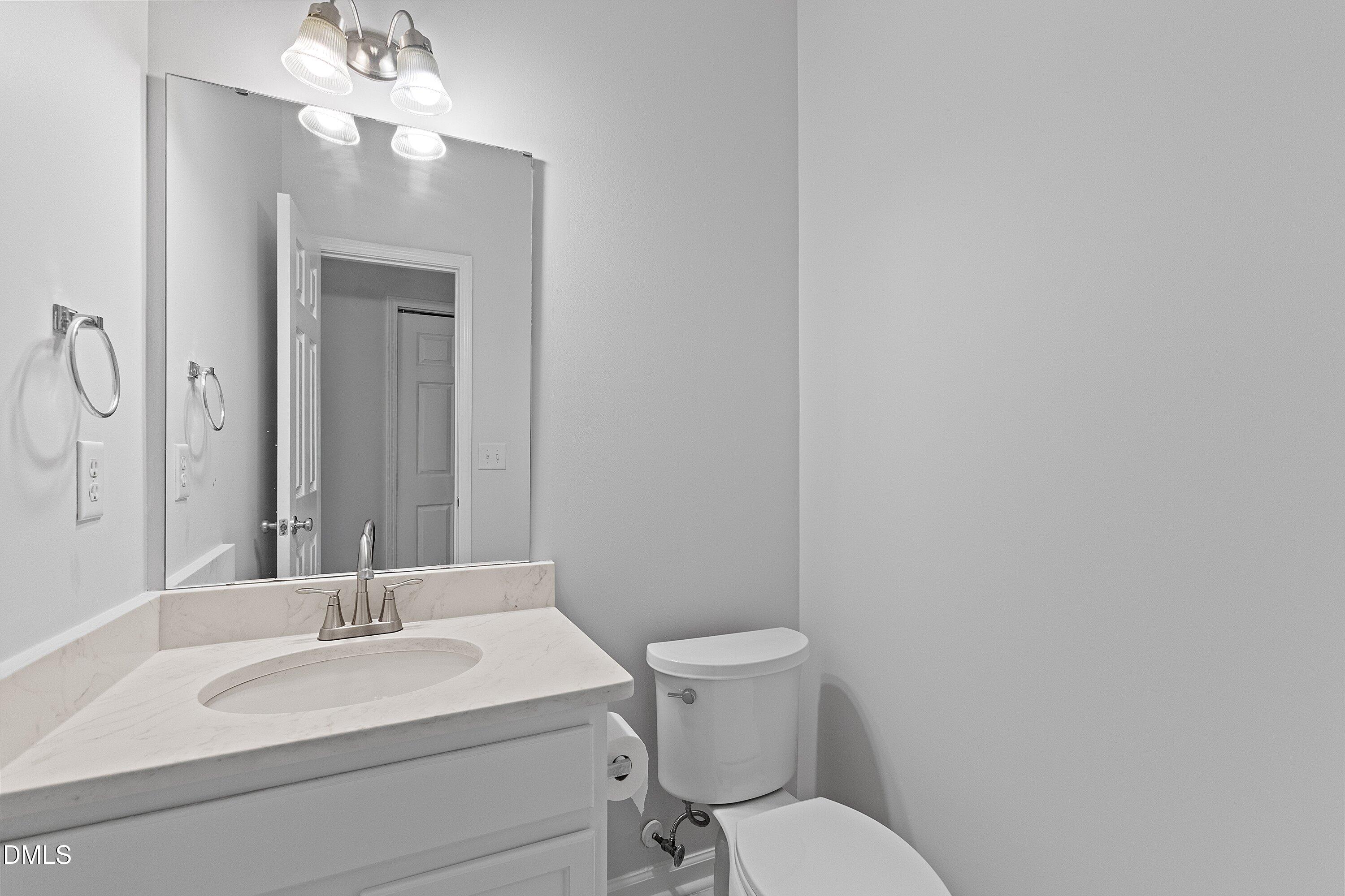 204 Cline Falls Drive Property Photo 18