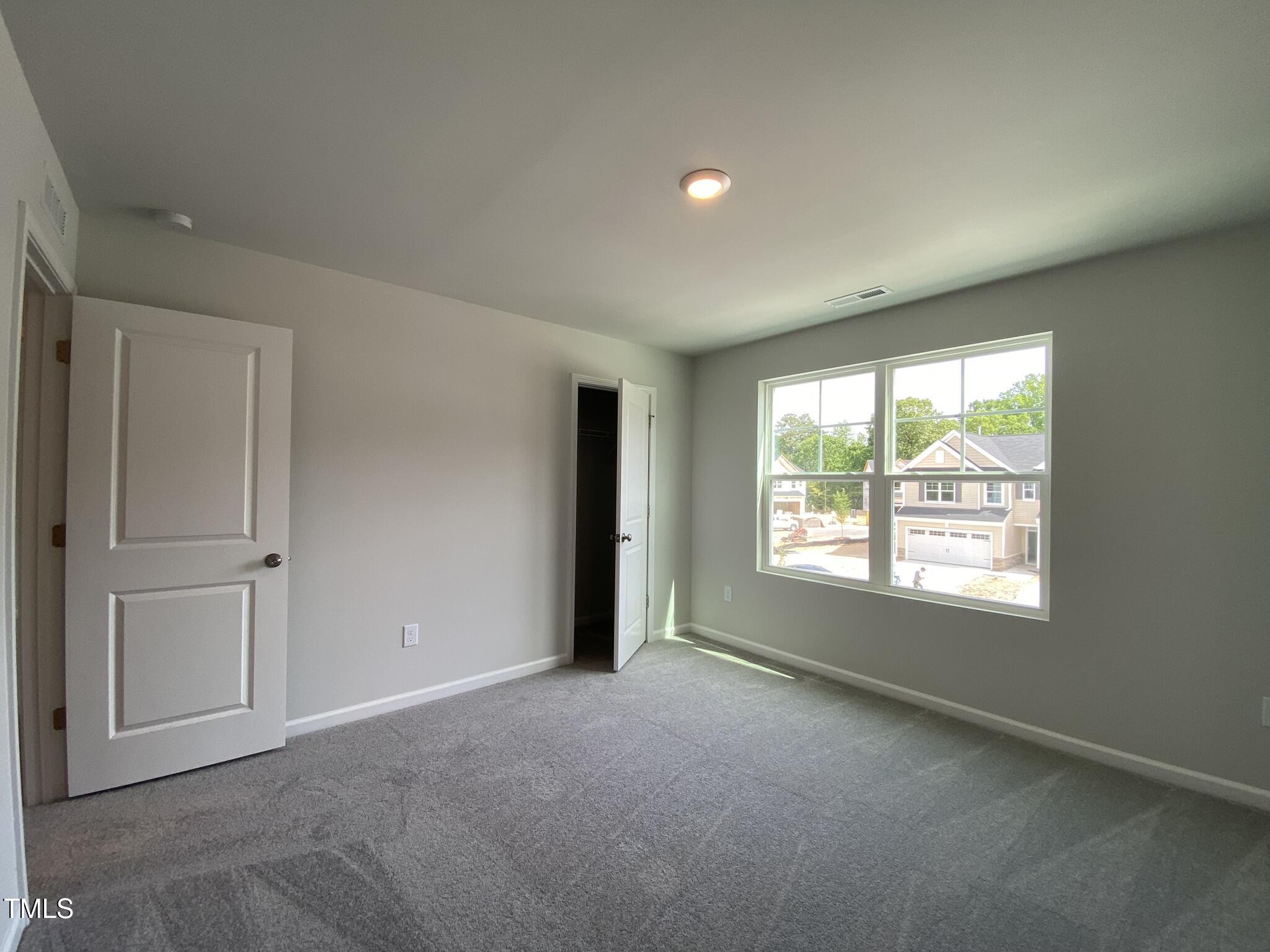 193 Tumbling Rock Way Property Photo 23