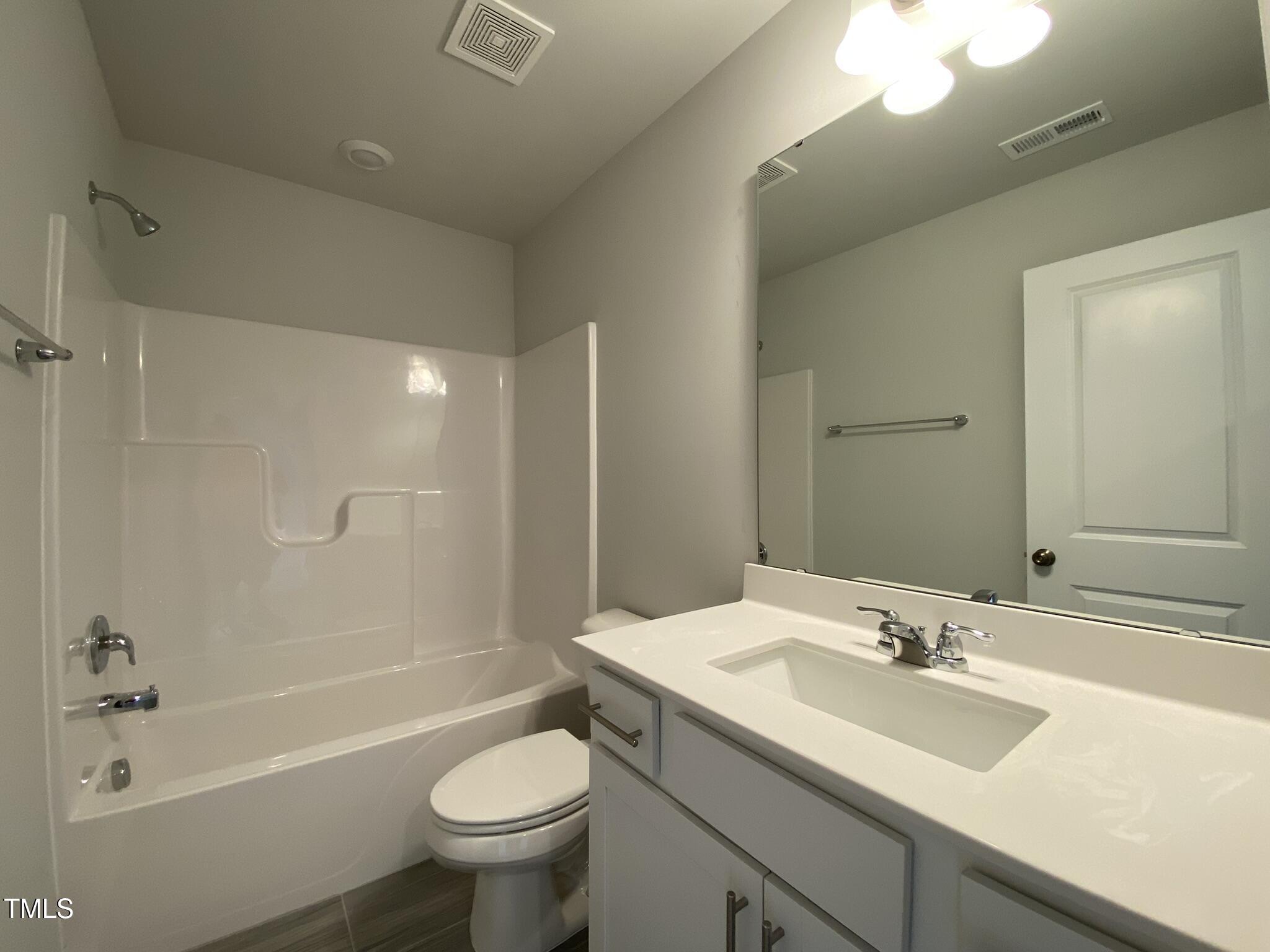 193 Tumbling Rock Way Property Photo 24