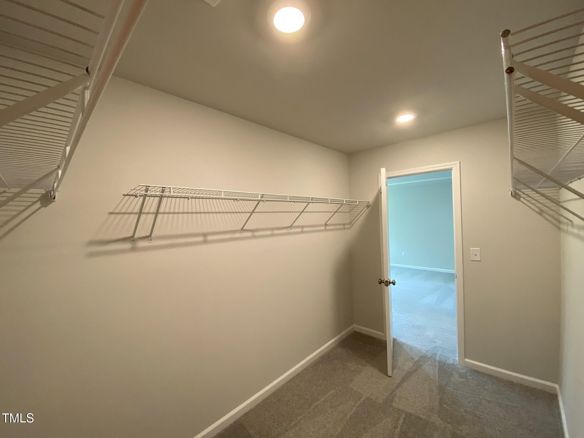 193 Tumbling Rock Way Property Photo 27