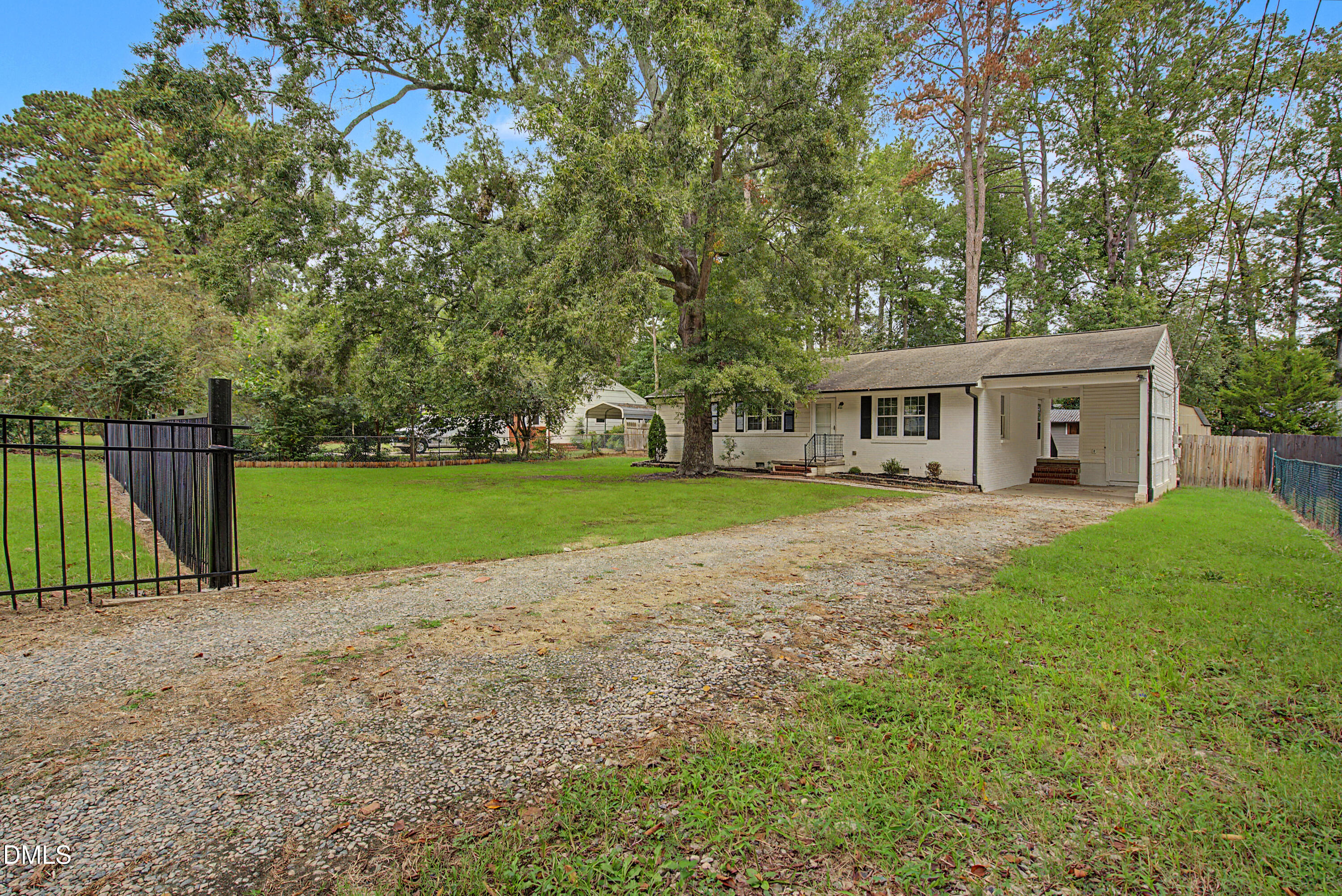 3909 Cobb Street Property Photo 3