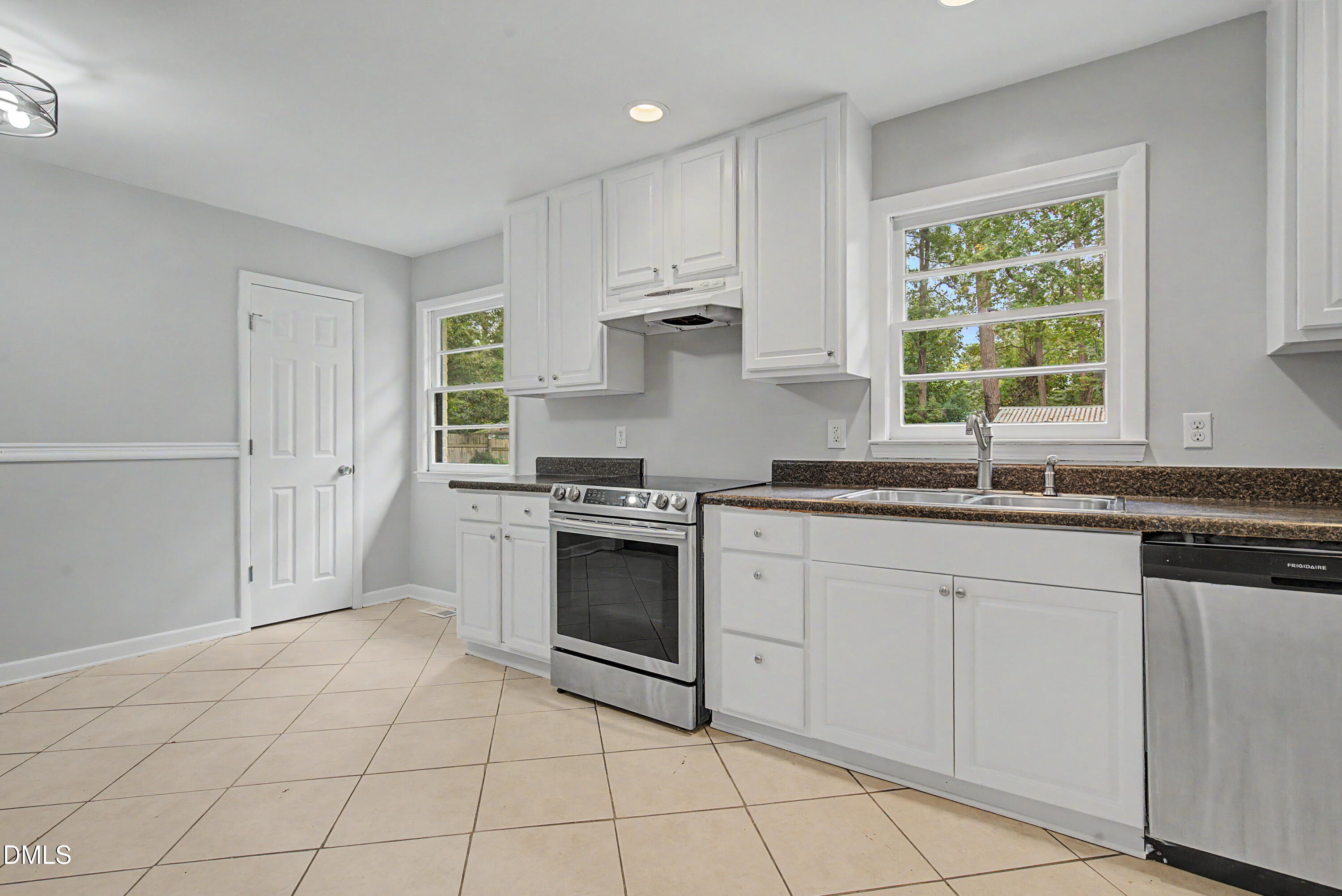 3909 Cobb Street Property Photo 14