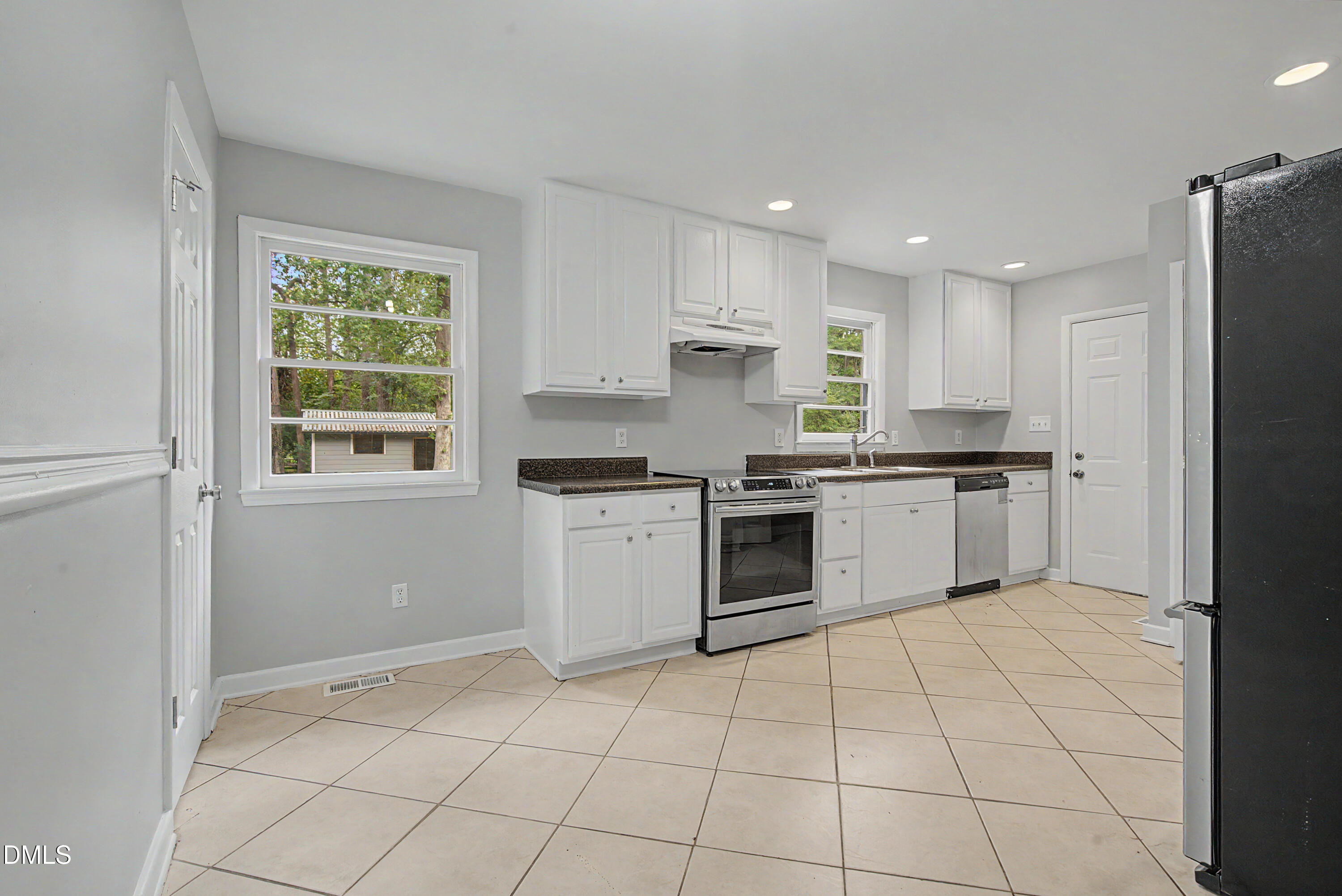 3909 Cobb Street Property Photo 16