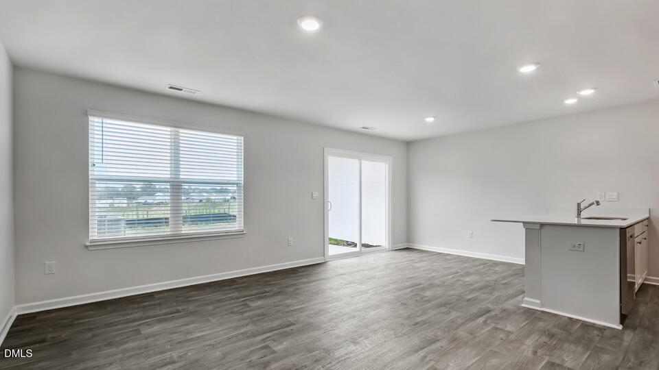 28 Bee Garden Court Property Photo 12