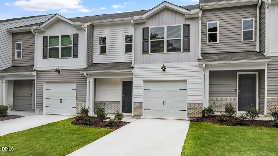 24 Bee Garden Court Property Photo 2