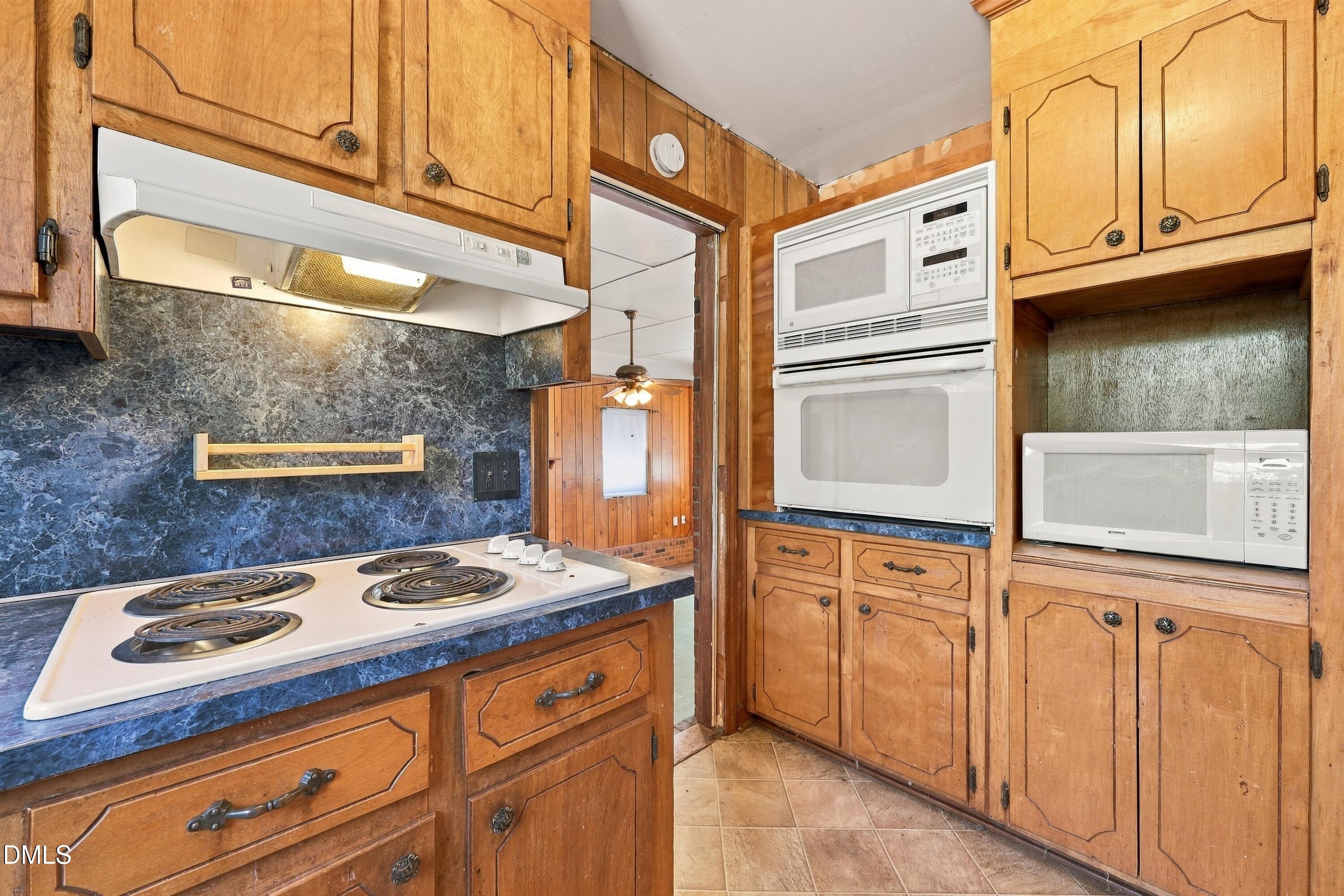 1569 Satterwhite Road Property Photo 12